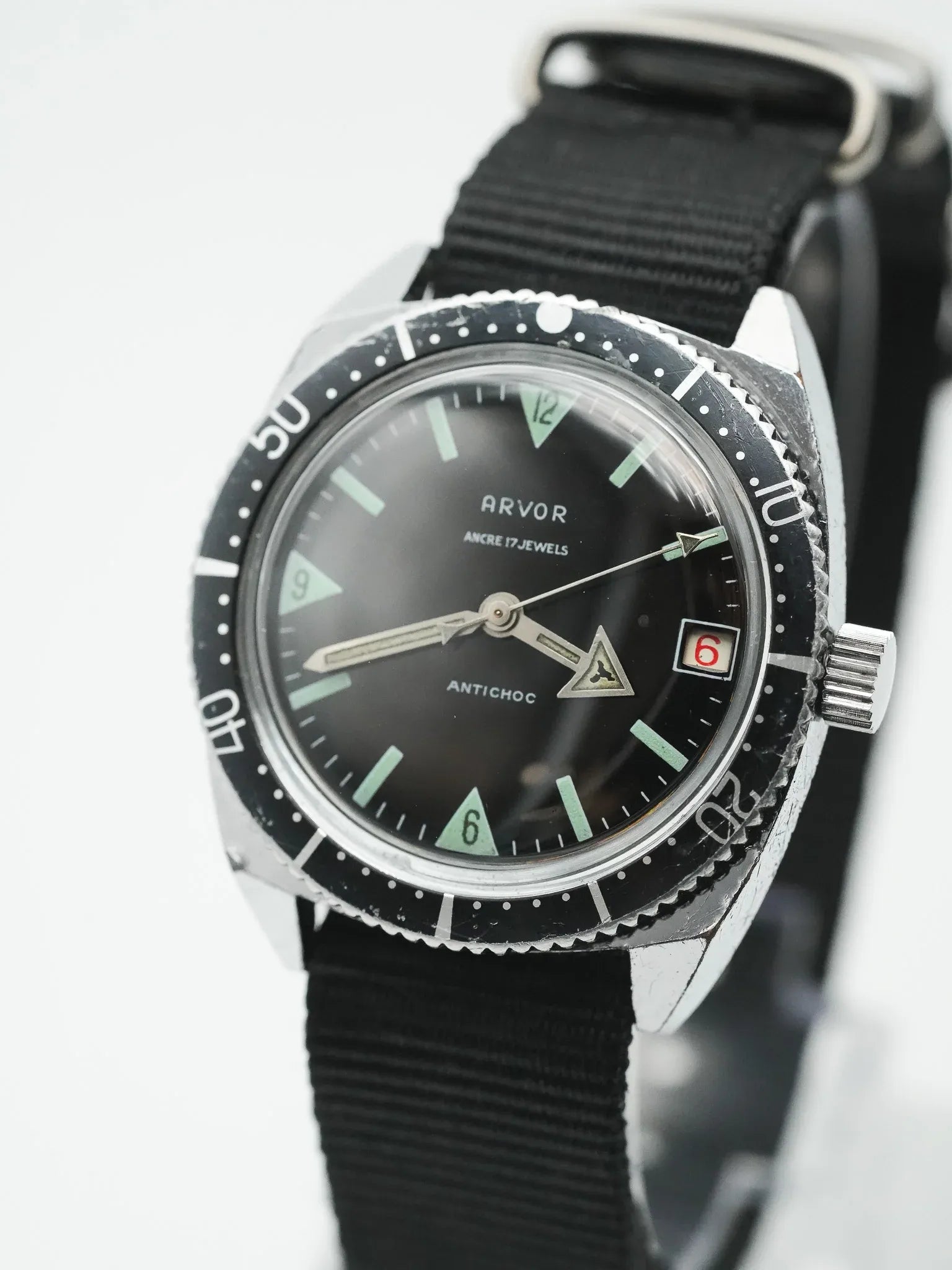 Arvor - Plongeuse Cadran noir - 1960s - Atelier Victor