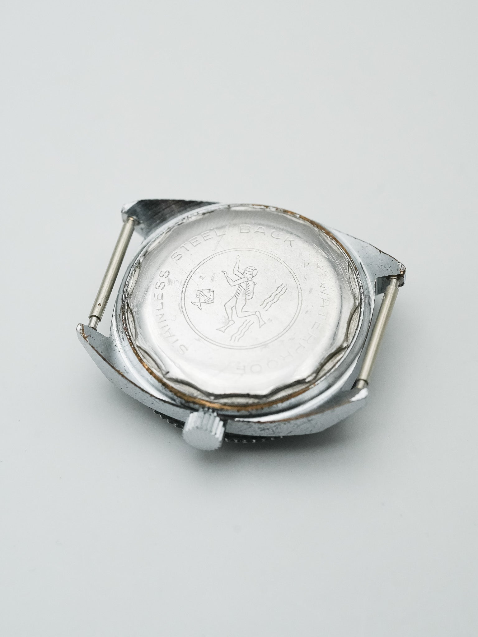 Arvor - Plongeuse Cadran noir - 1960s - Atelier Victor Paris - Vintage Watch Shop Dubai