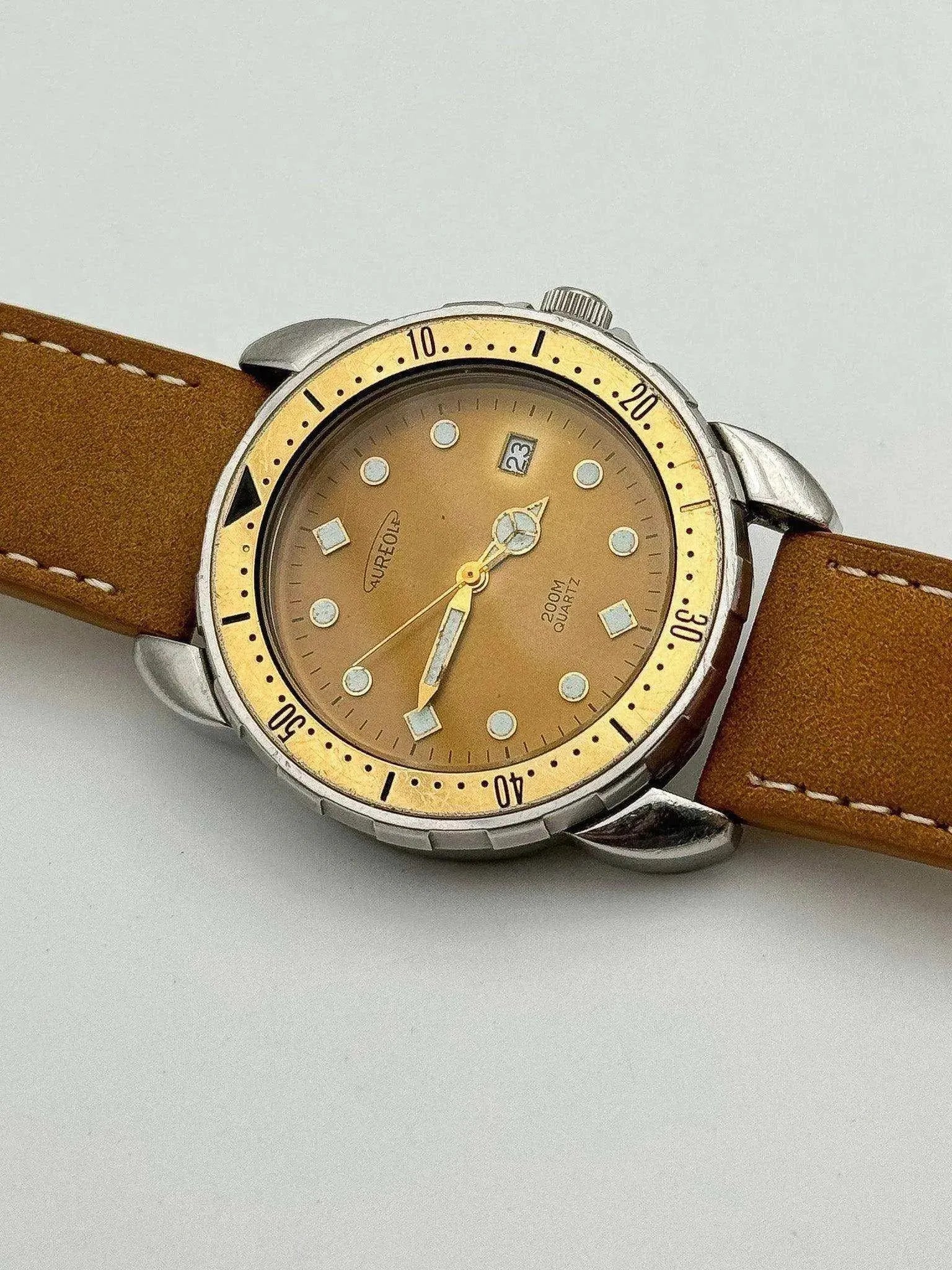 Aureole - Camel Date - 1990s - Atelier Victor Paris - Vintage Watch Shop Dubai