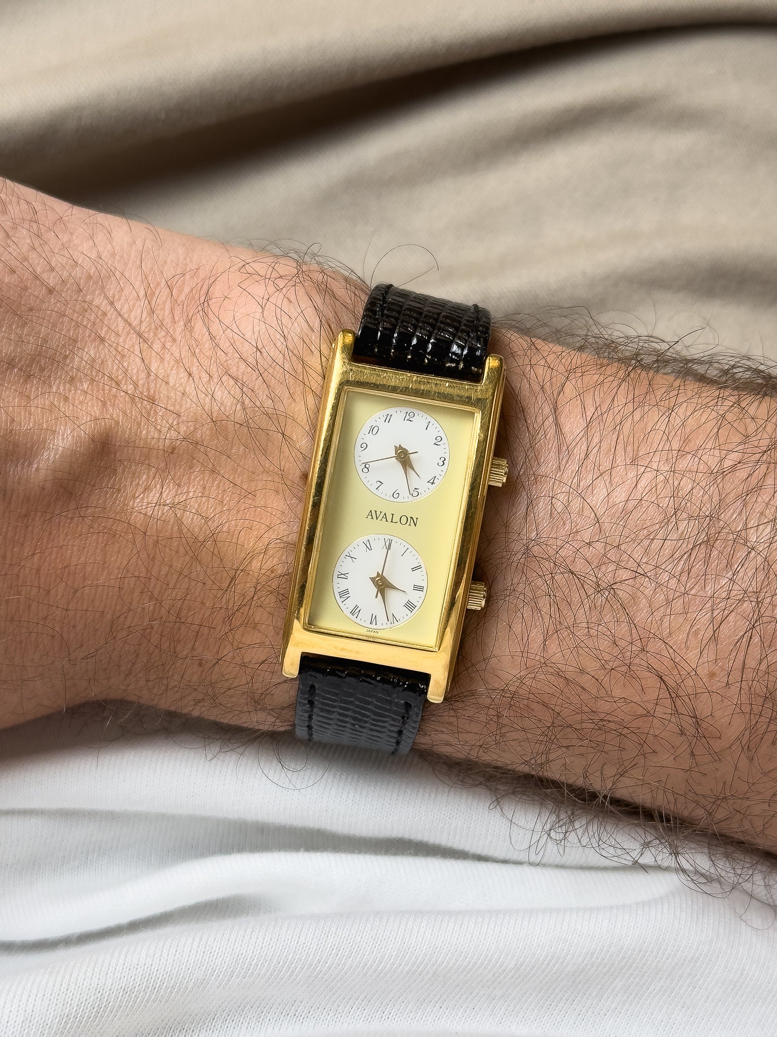 Avalon par Citizen - Double fuseaux horaires Deux mouvements Plaqué or - 1990s - Atelier Victor - Vintage  Shop