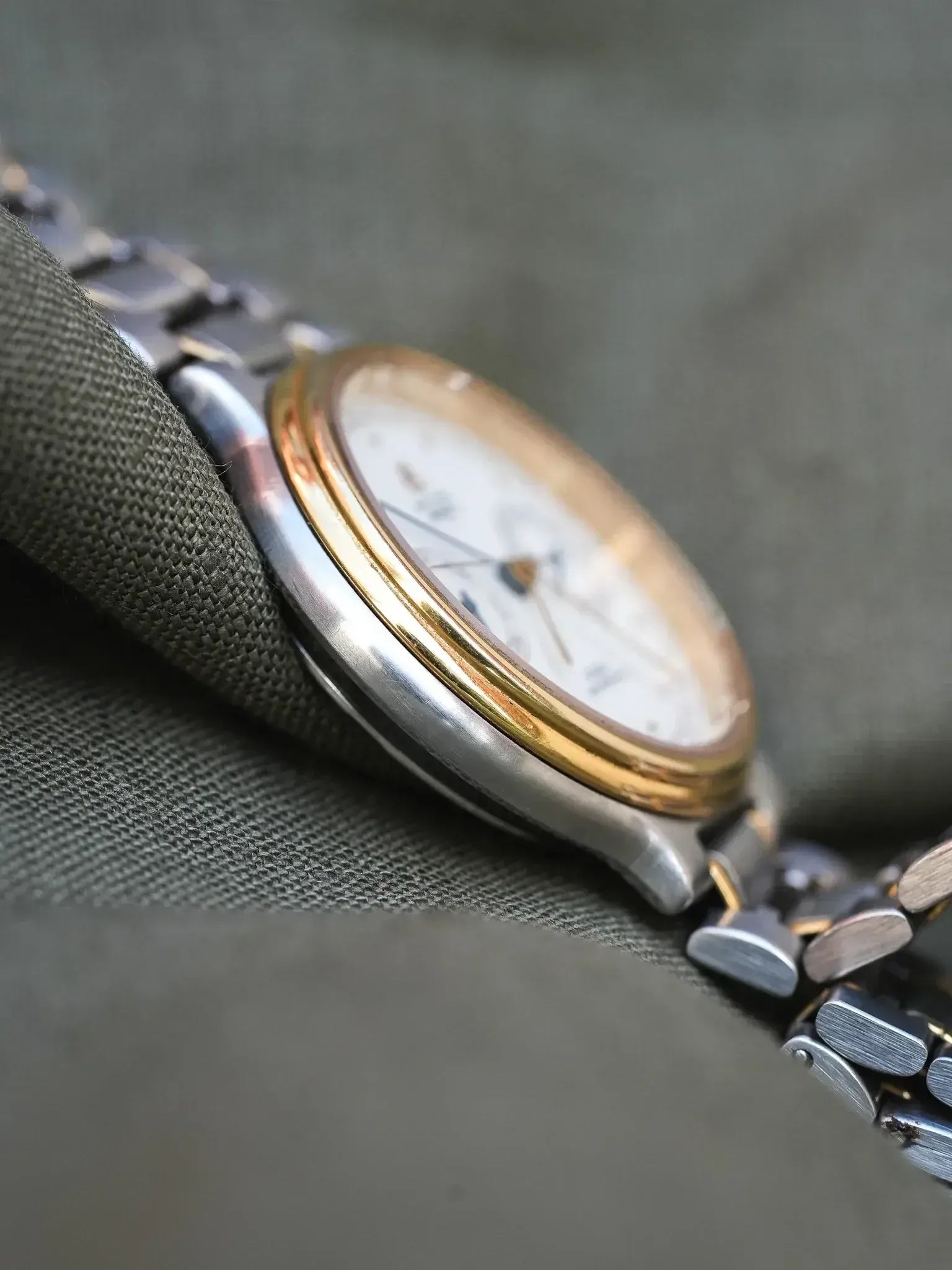 Avalon x Citizen - Triple Calendar Steel Gold - 1980s