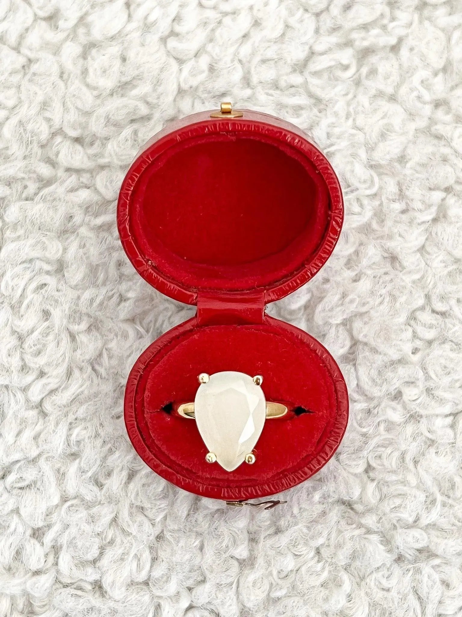 Bague - Opale - Atelier Victor Paris - Vintage Watch Shop Dubai