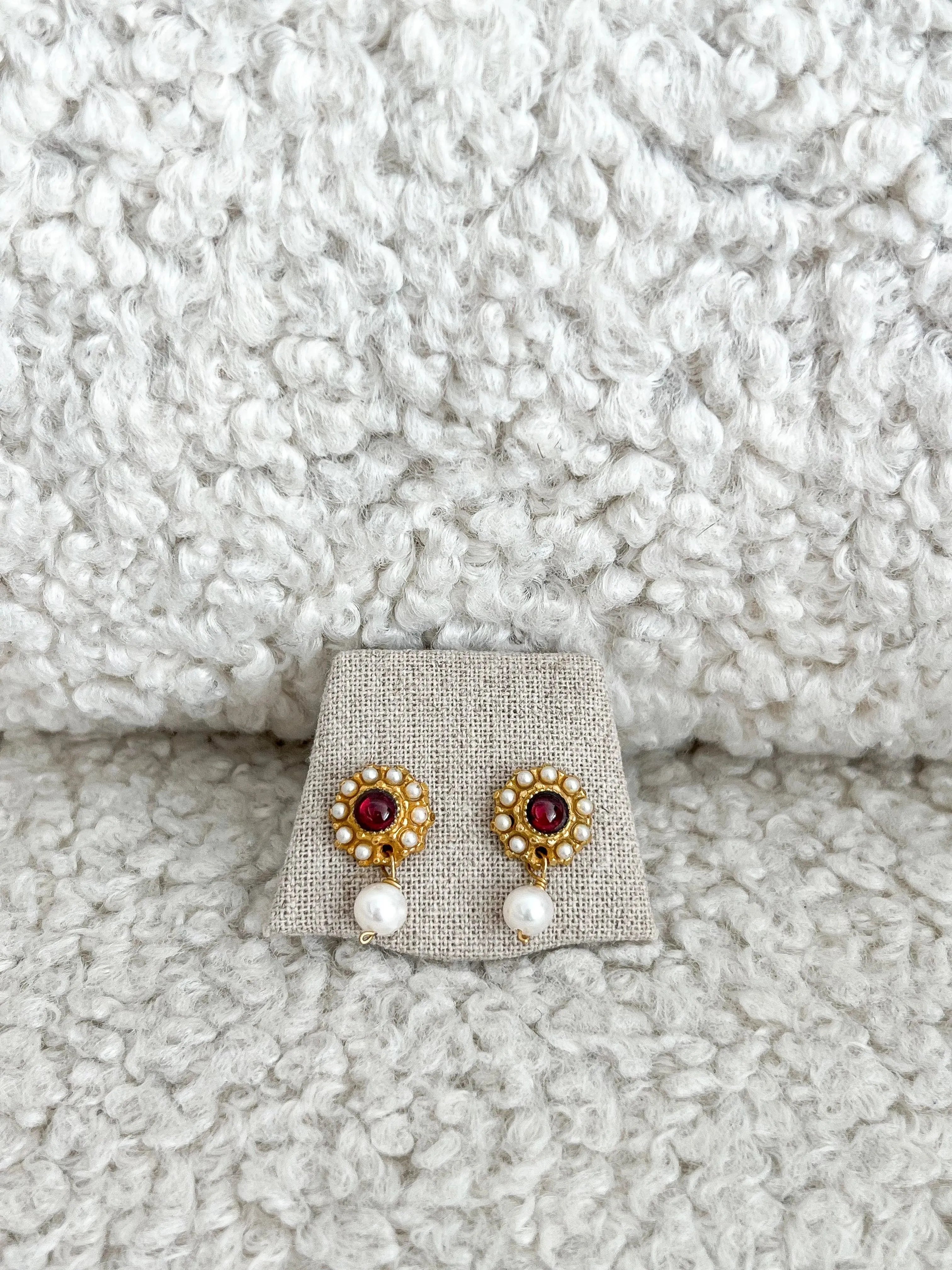 Boucles d’oreilles - Vermeil Grenat Perles Naturelles - Atelier Victor Paris - Vintage Watch Shop Dubai