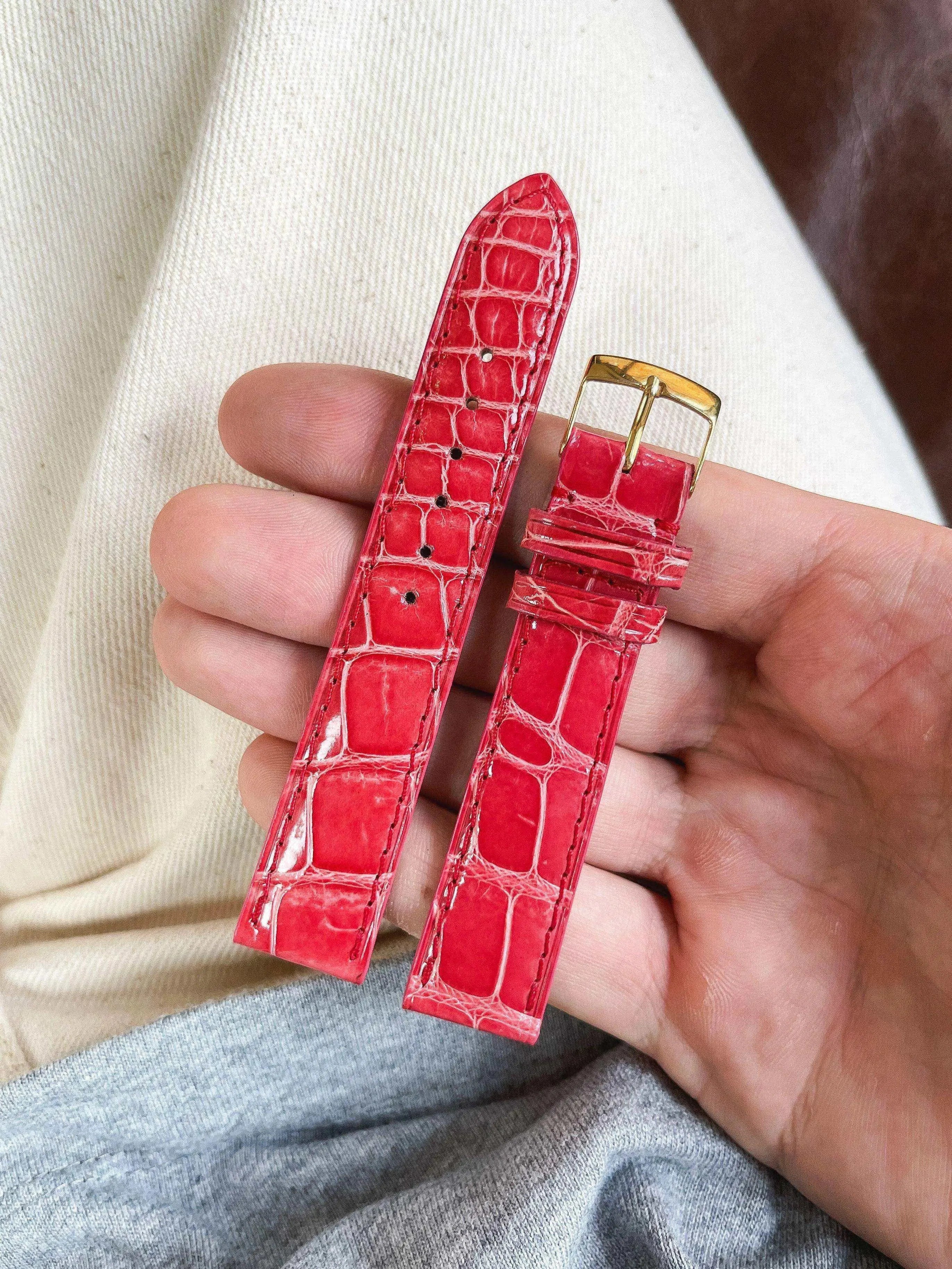 Bracelet de montre rose - Cuir Alligator - Atelier Victor Paris - Vintage Watch Shop Dubai