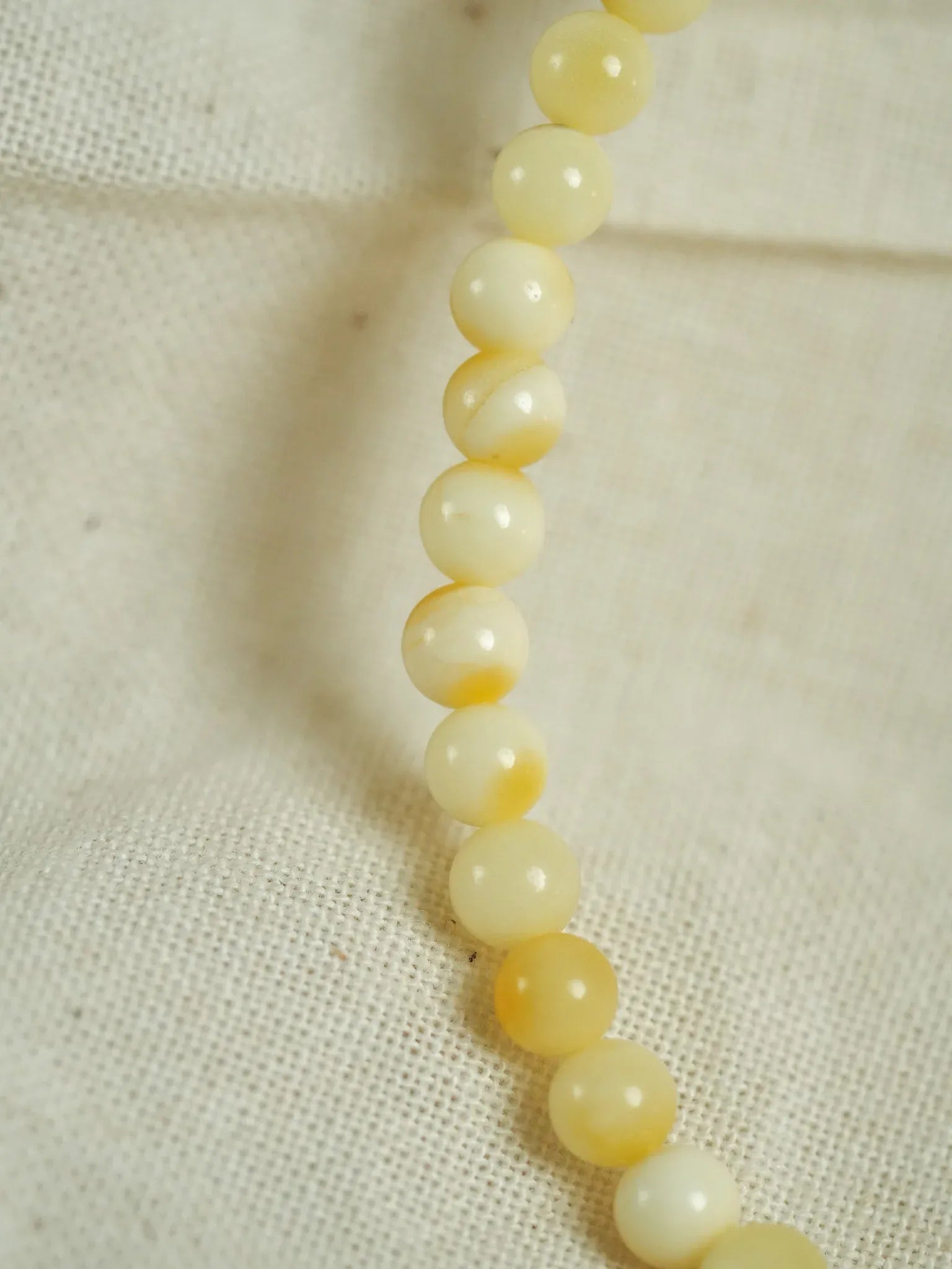 Bracelet en Ambre Baltique naturel - Rondes fines Jaune clair - Atelier Victor