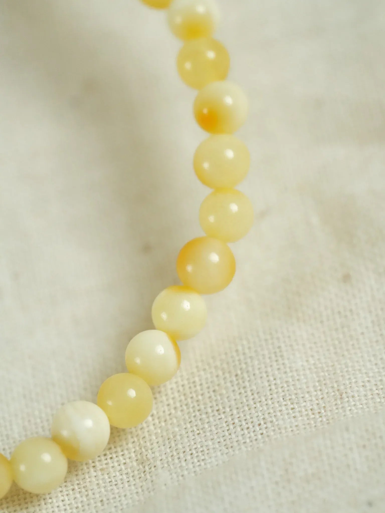 Bracelet en Ambre Baltique naturel - Rondes fines Jaune clair - Atelier Victor