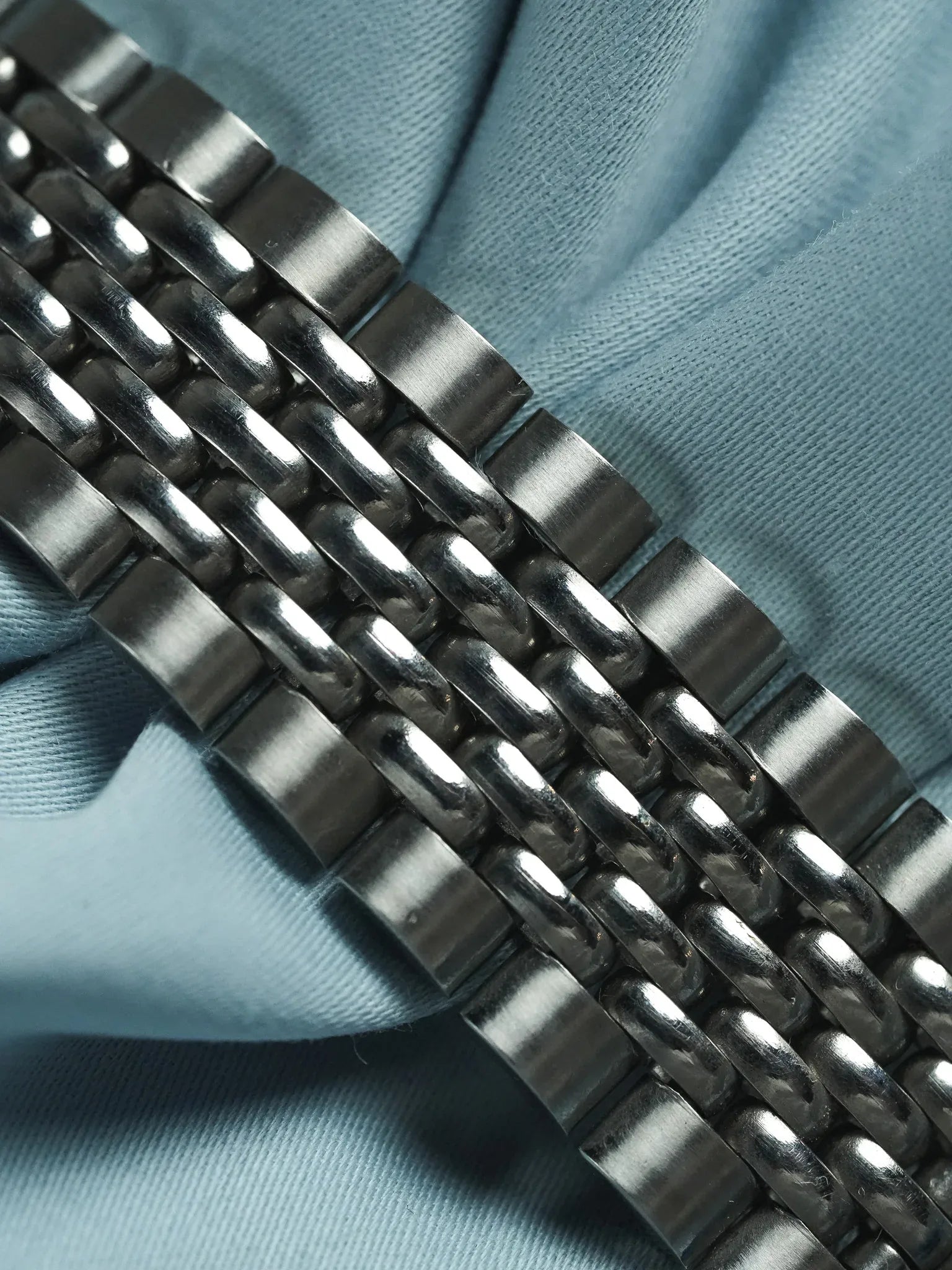 Breil - Plongeuse cadran vert lunette bleu - 1960s - Atelier Victor