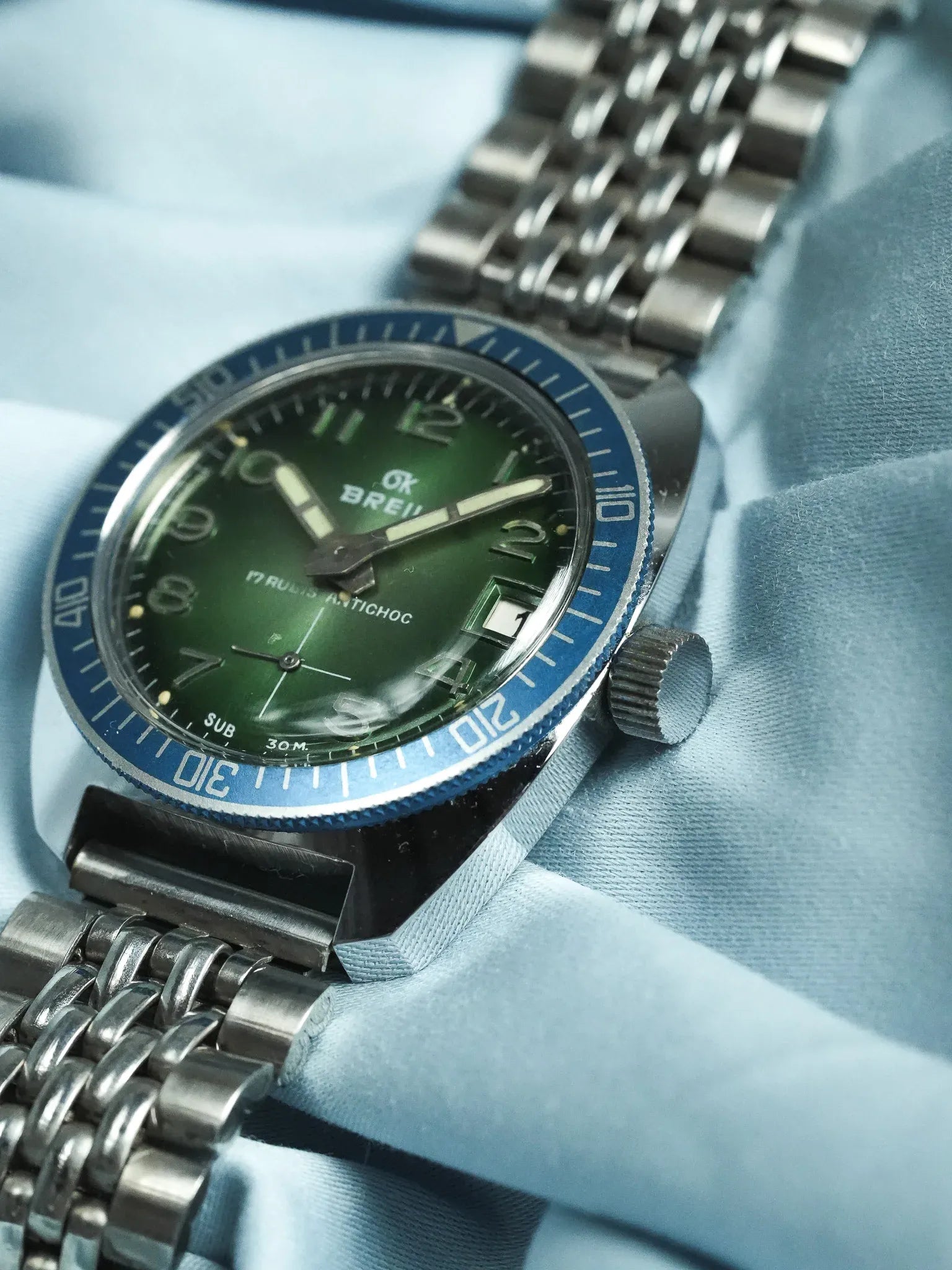 Breil - Plongeuse cadran vert lunette bleu - 1960s - Atelier Victor