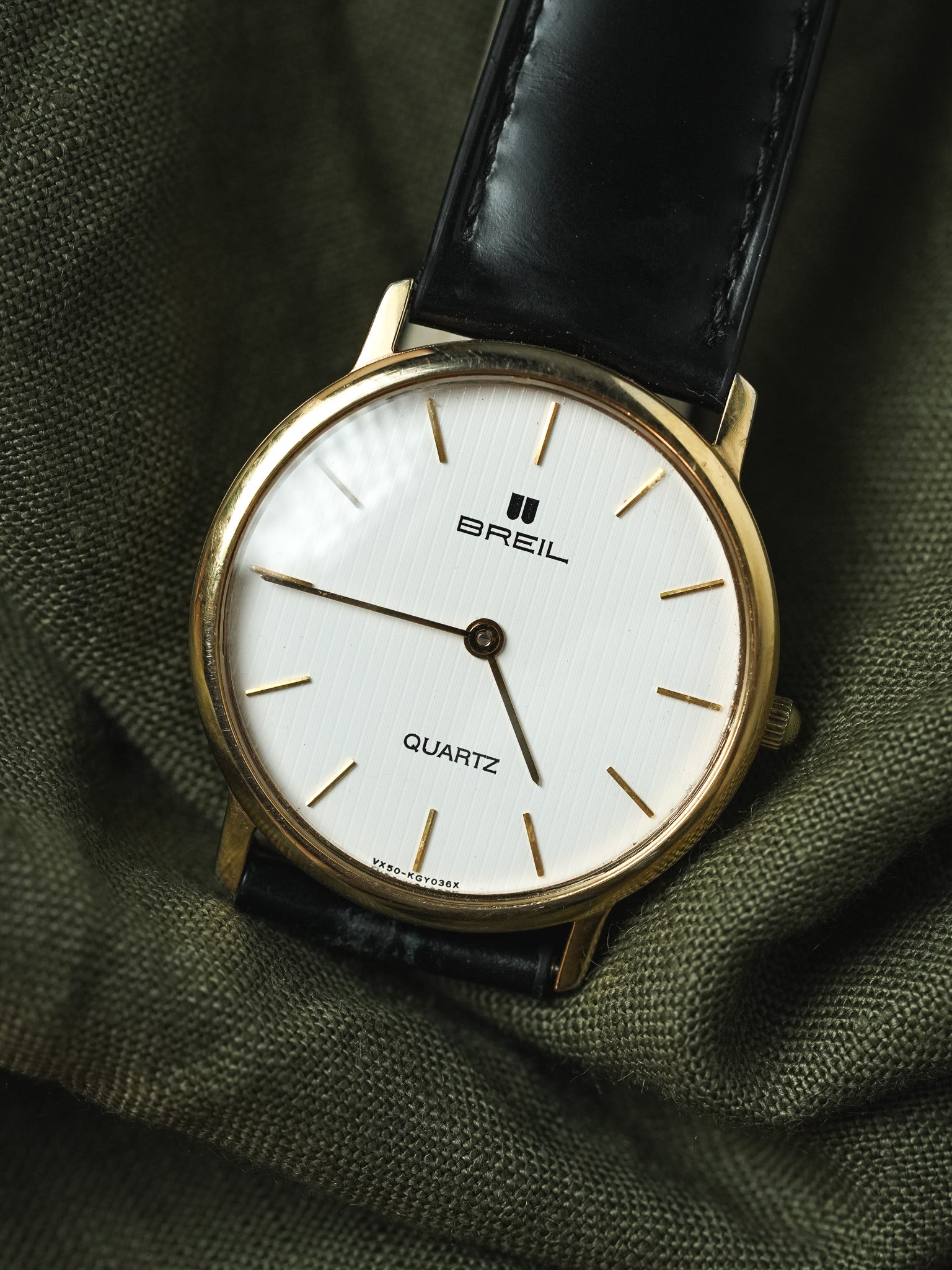 Breil - Ronde Or Tapisserie Blanc - 1990s - Atelier Victor - Vintage  Shop