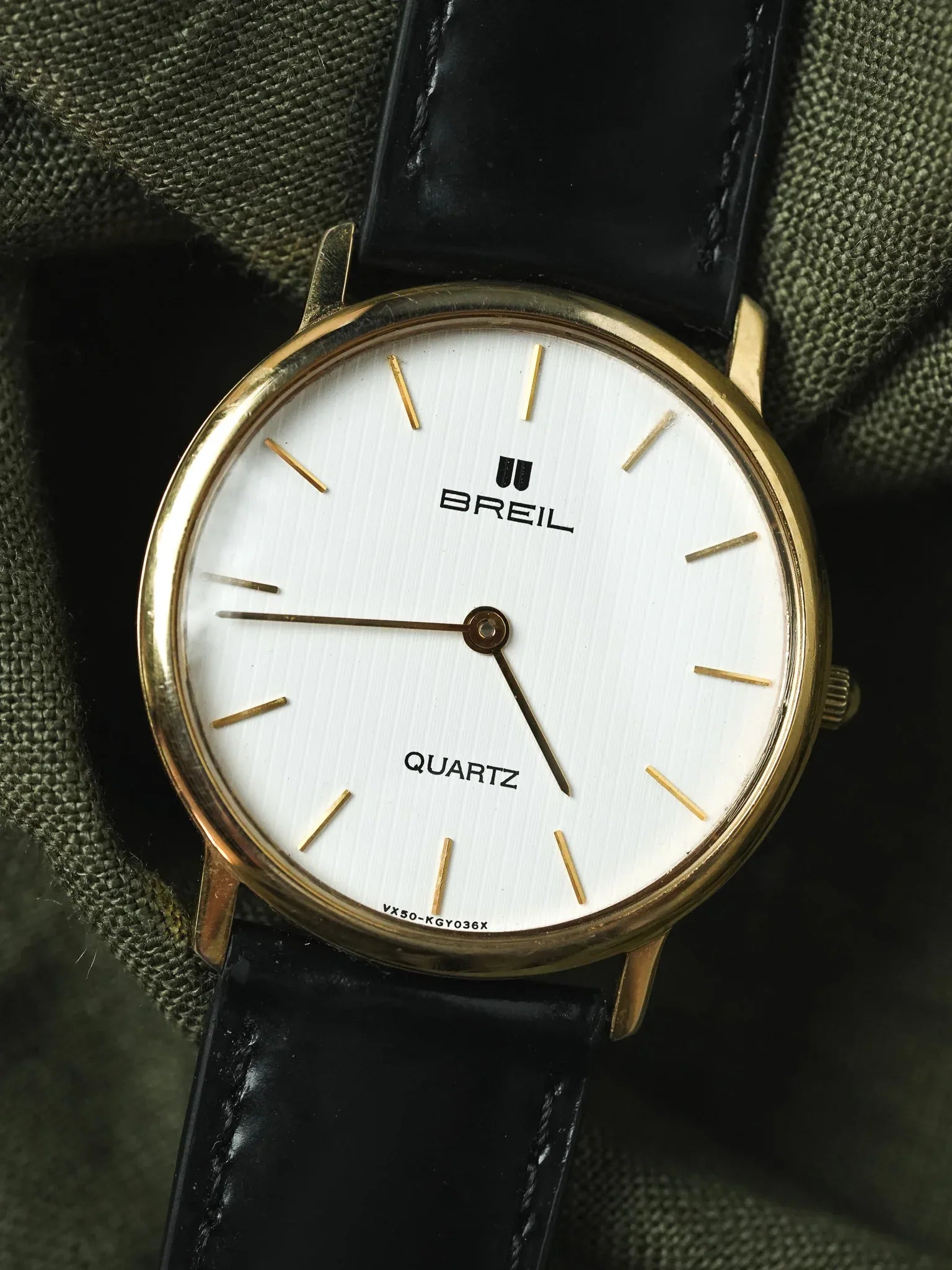 Breil - Ronde Or Tapisserie Blanc - 1990s - Atelier Victor - Vintage  Shop