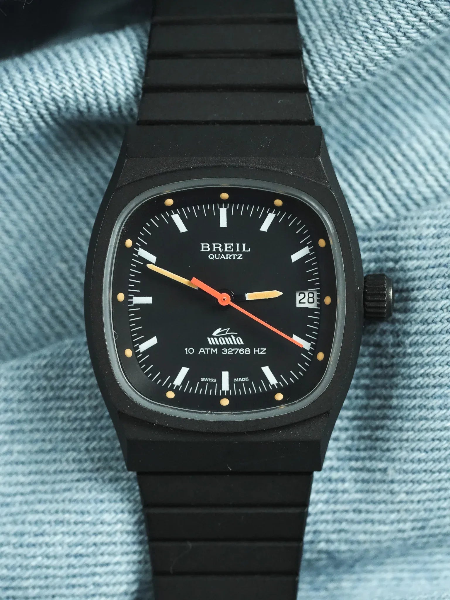 Breil - Tonneau Acier Noir Trotteuse Orange - NOS - 1980s - Atelier Victor