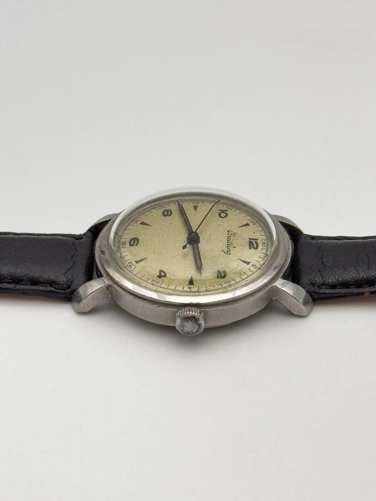 Breitling - Patine Tear Drop - 1950's - Atelier Victor Paris - Vintage Watch Shop Dubai