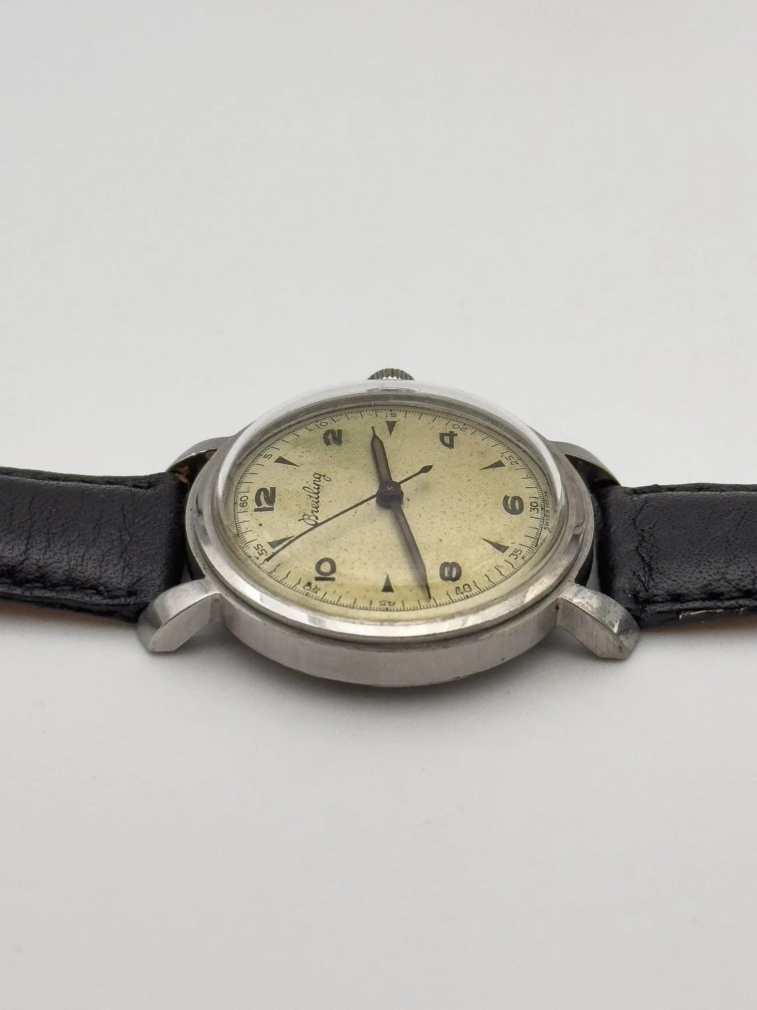 Breitling - Patine Tear Drop - 1950's - Atelier Victor Paris - Vintage Watch Shop Dubai