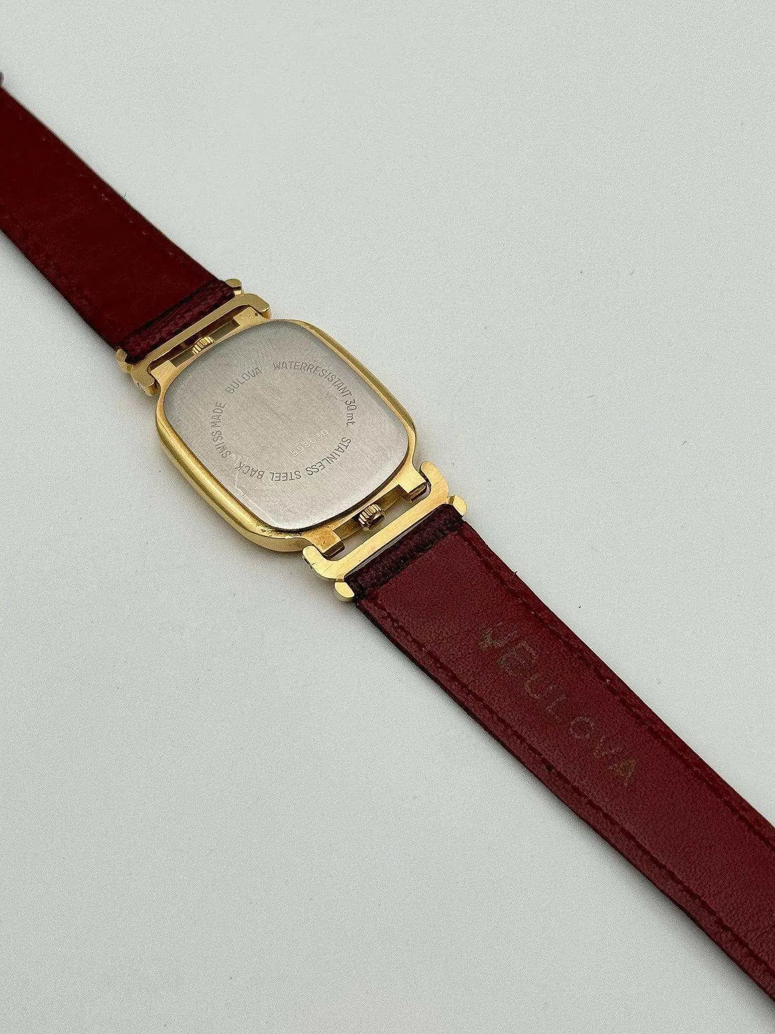 Bulova - Dual Time Nacre NOS - BOX - 1990’s - Atelier Victor Paris - Vintage Watch Shop Dubai