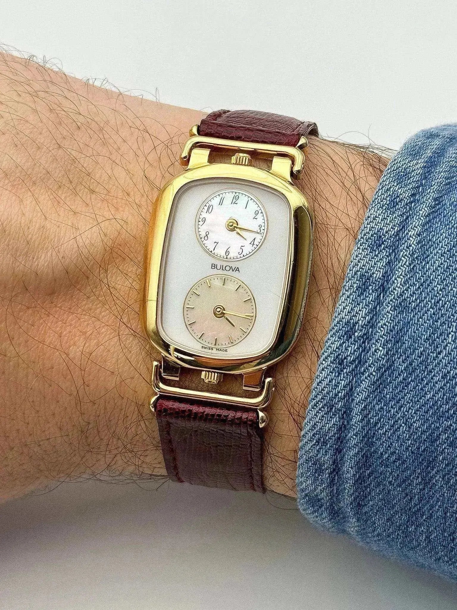 Bulova - Dual Time Nacre NOS - BOX - 1990’s - Atelier Victor Paris - Vintage Watch Shop Dubai