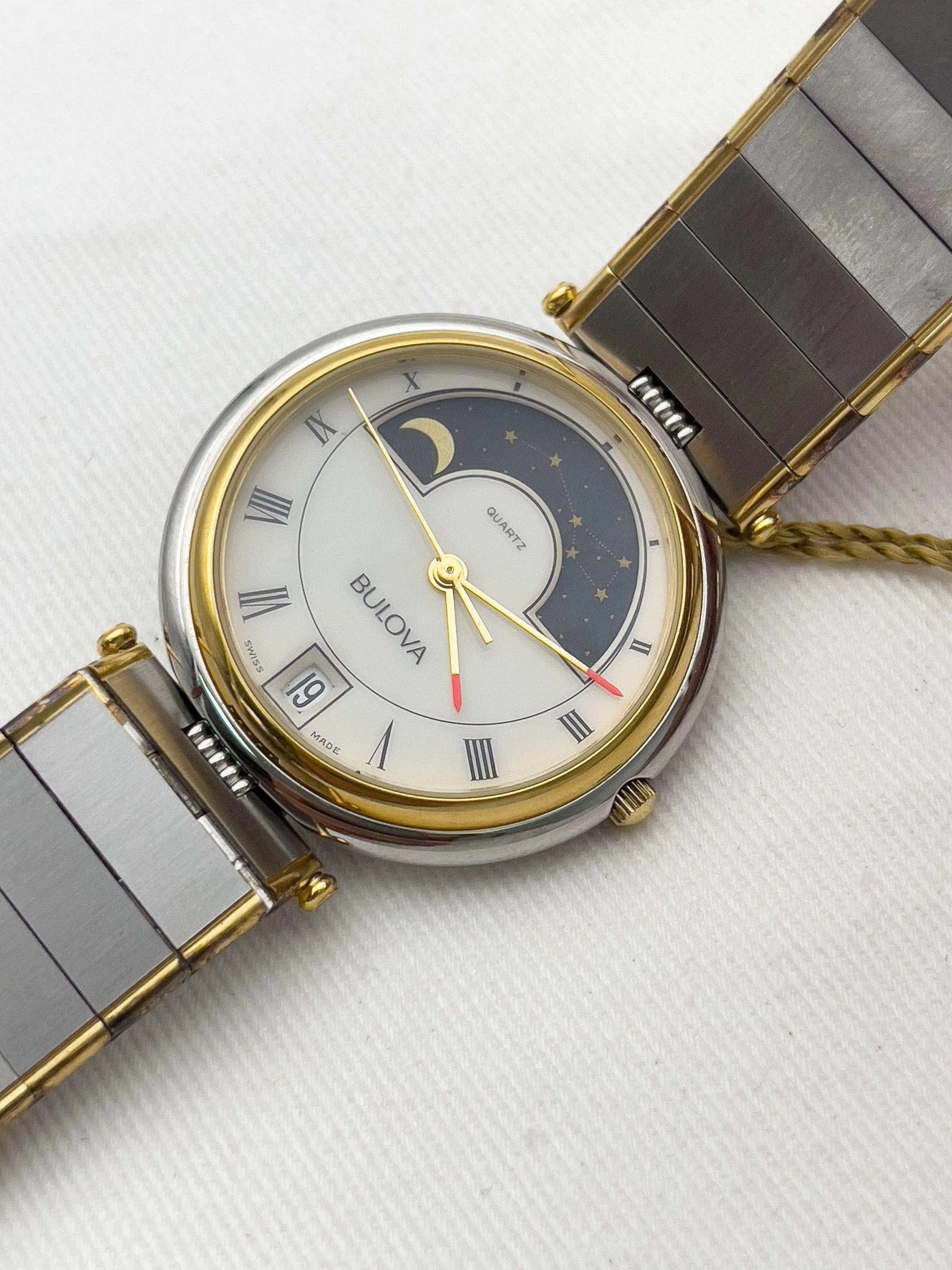 Bulova - Moonphase Steel - 1986 - Atelier Victor Paris - Vintage Watch Shop Dubai