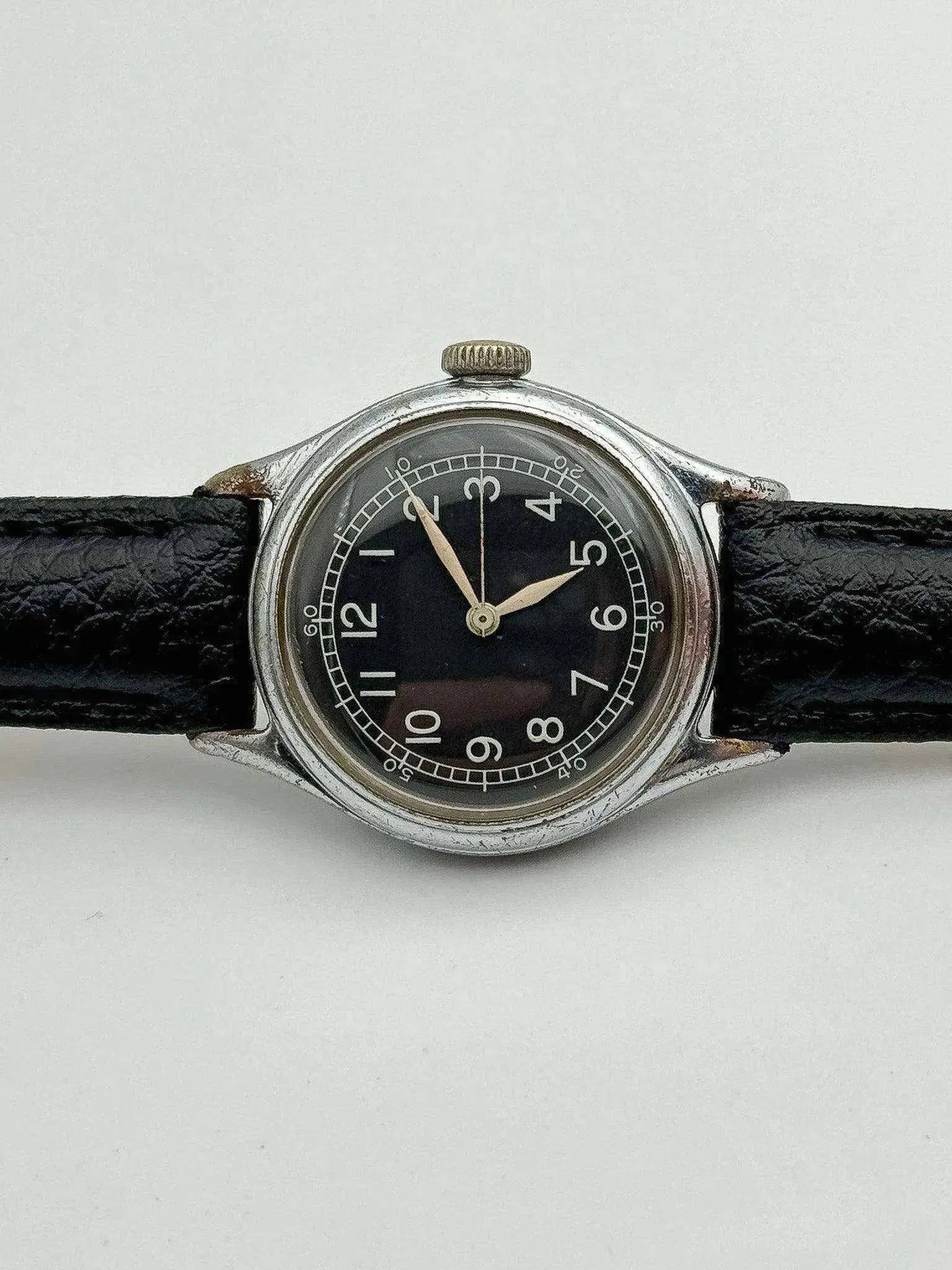 Bulova - Type A-11 US AIR FORCE WW2 - 1943 - Atelier Victor - Vintage  Shop