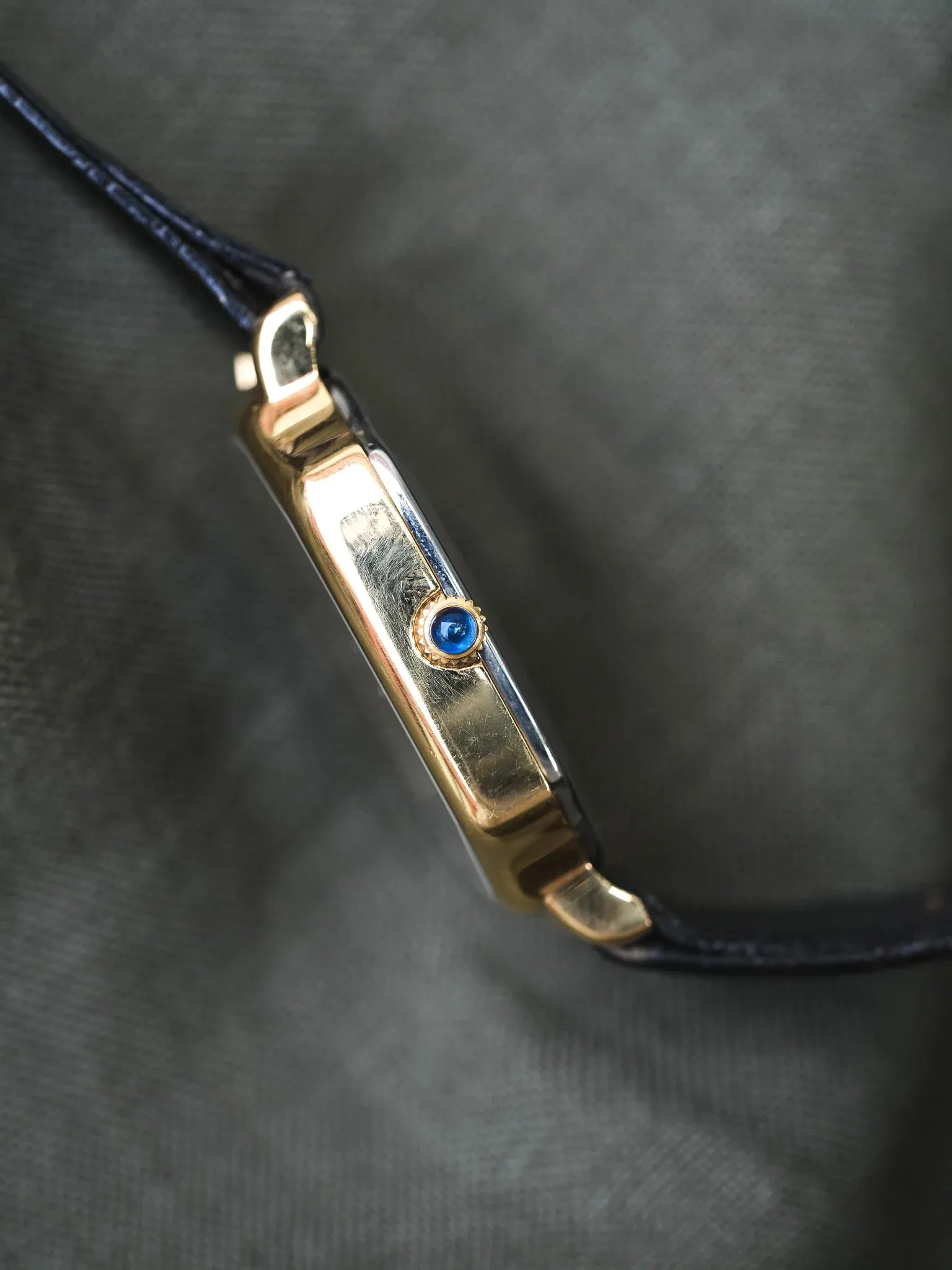 Bulova x Longchamp - Octogonale Noir Plaqué or - NOS - 1970s - Atelier Victor