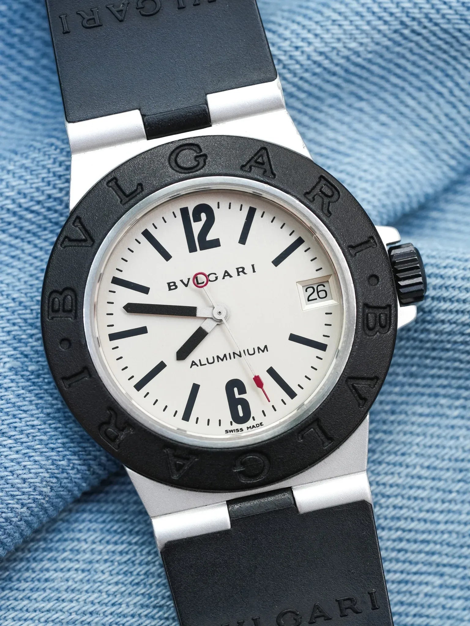 Bvlgari - Aluminum 29mm Crème Caoutchouc noir - 1990s - Atelier Victor