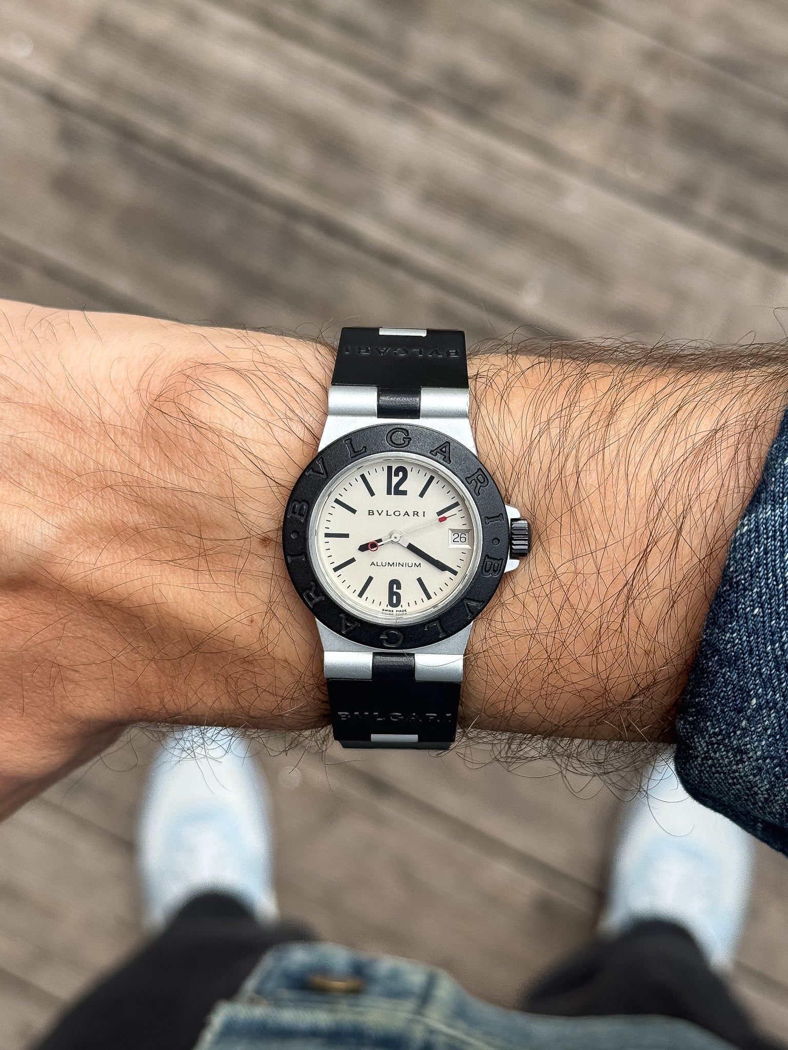 Bvlgari - Aluminum 29mm Crème Caoutchouc noir - 1990s - Atelier Victor - Vintage  Shop