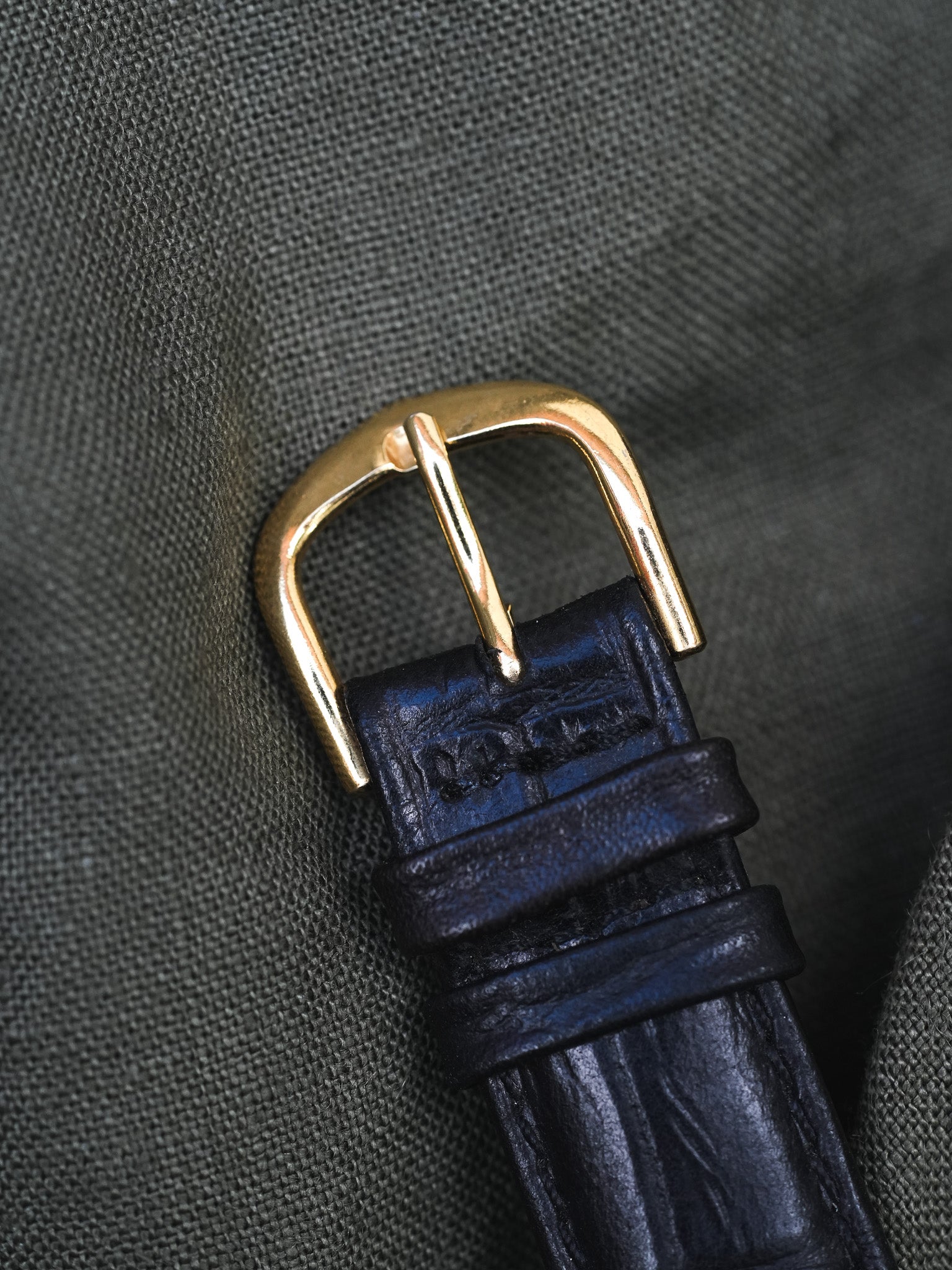 Cadet - Acier Or Cadran noir - 1990s - Atelier Victor Paris - Vintage Watch Shop Dubai