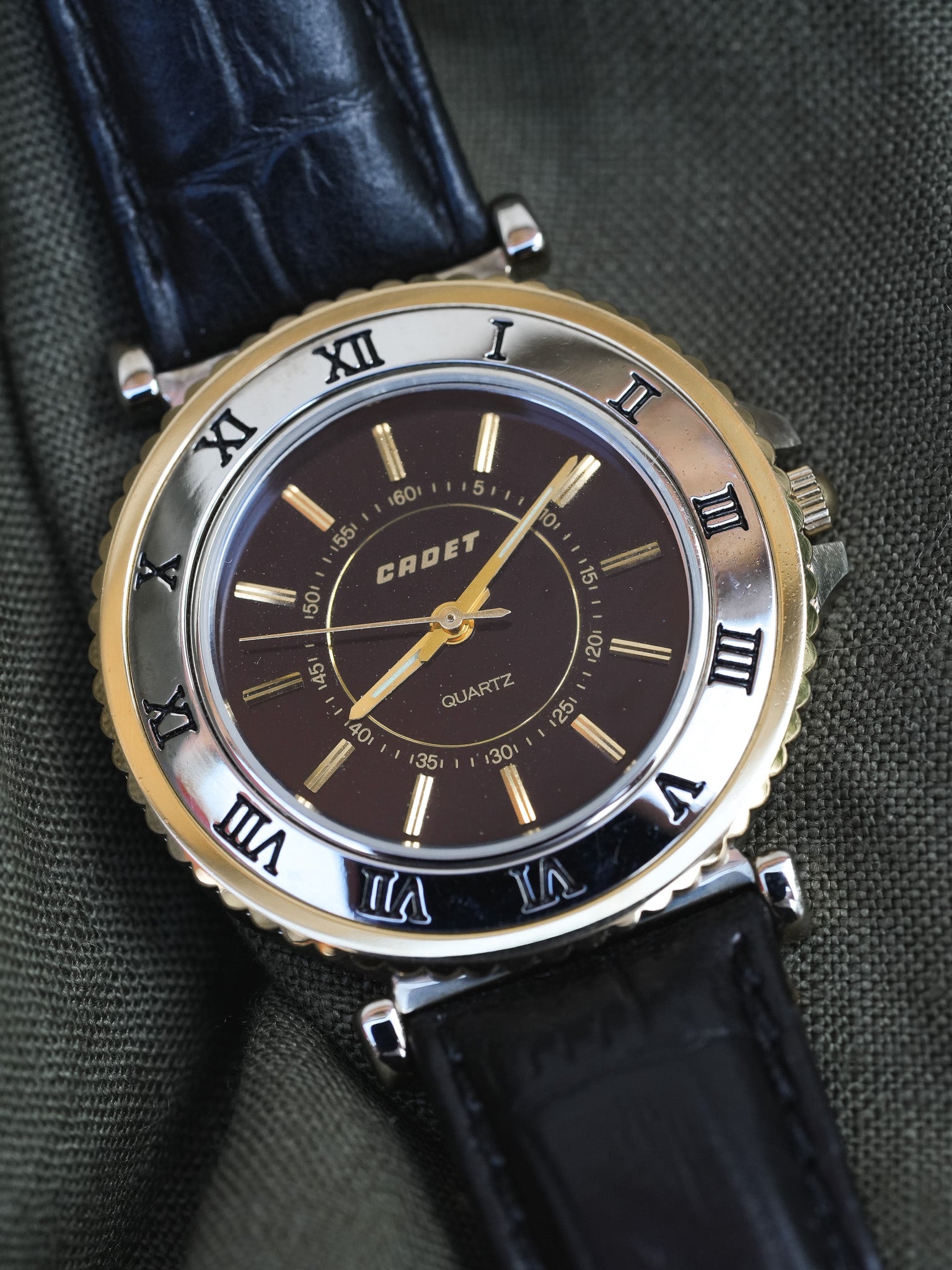 Cadet - Acier Or Cadran noir - 1990s - Atelier Victor Paris - Vintage Watch Shop Dubai