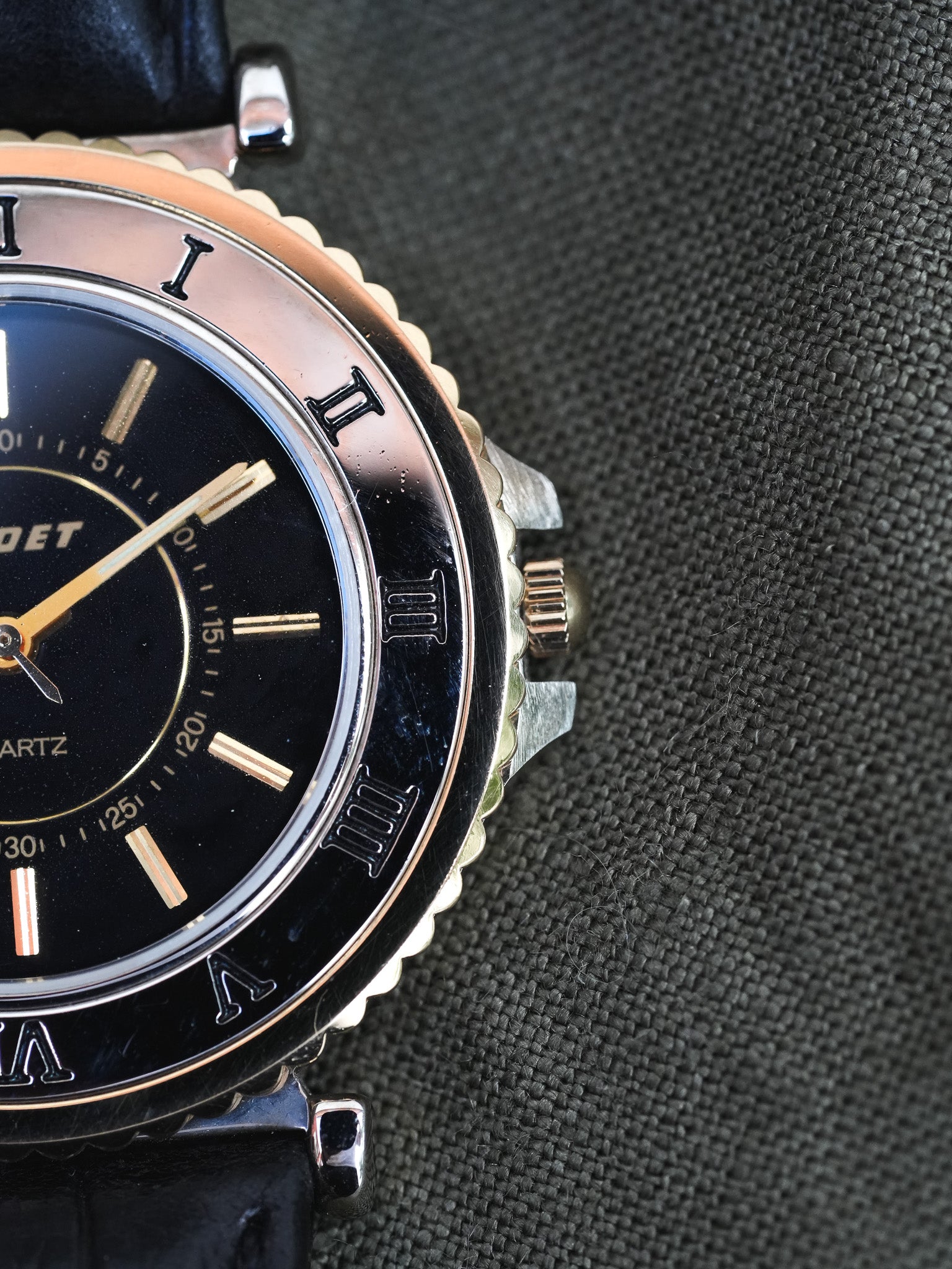 Cadet - Acier Or Cadran noir - 1990s - Atelier Victor Paris - Vintage Watch Shop Dubai