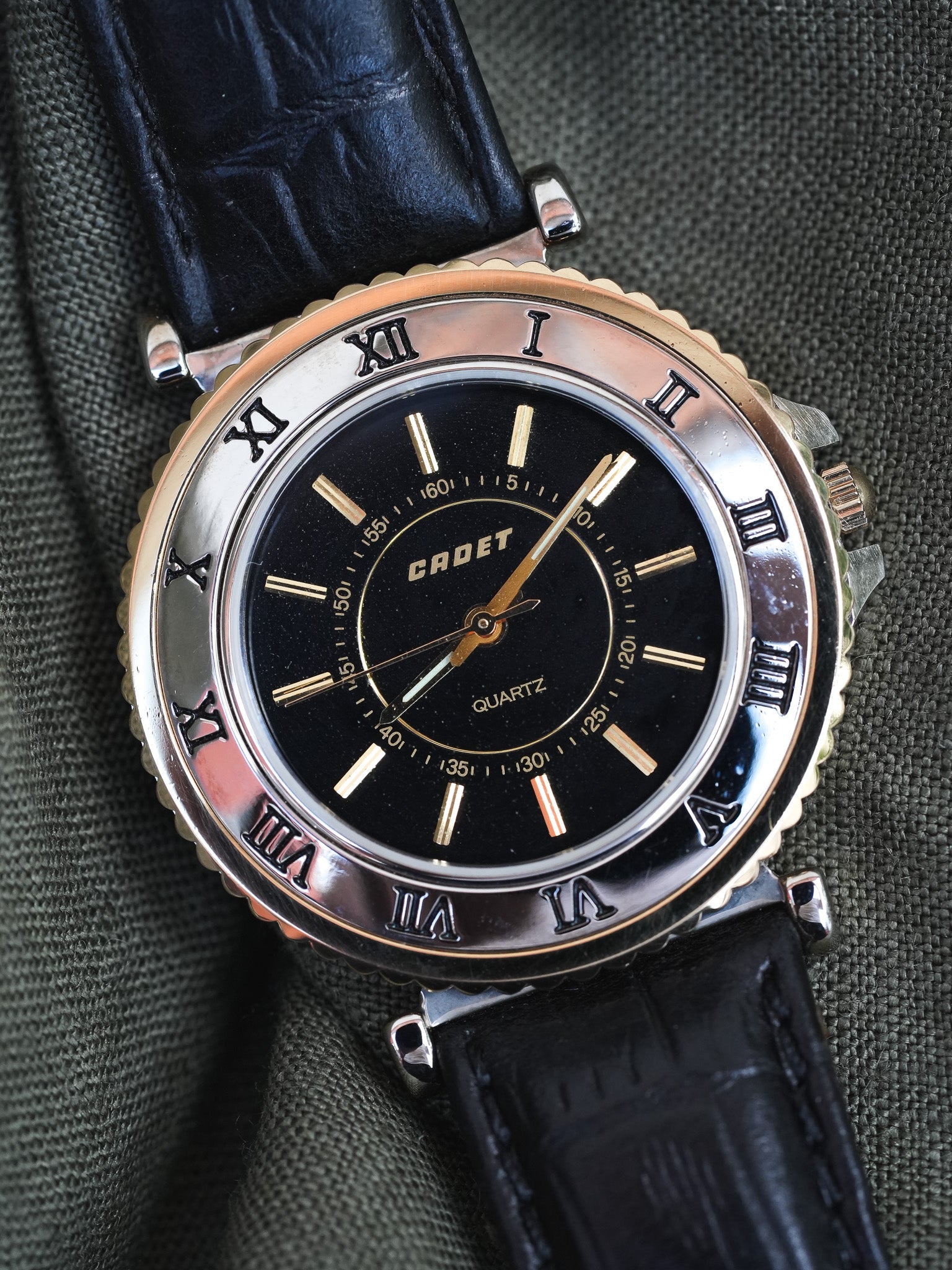 Cadet - Acier Or Cadran noir - 1990s - Atelier Victor Paris - Vintage Watch Shop Dubai