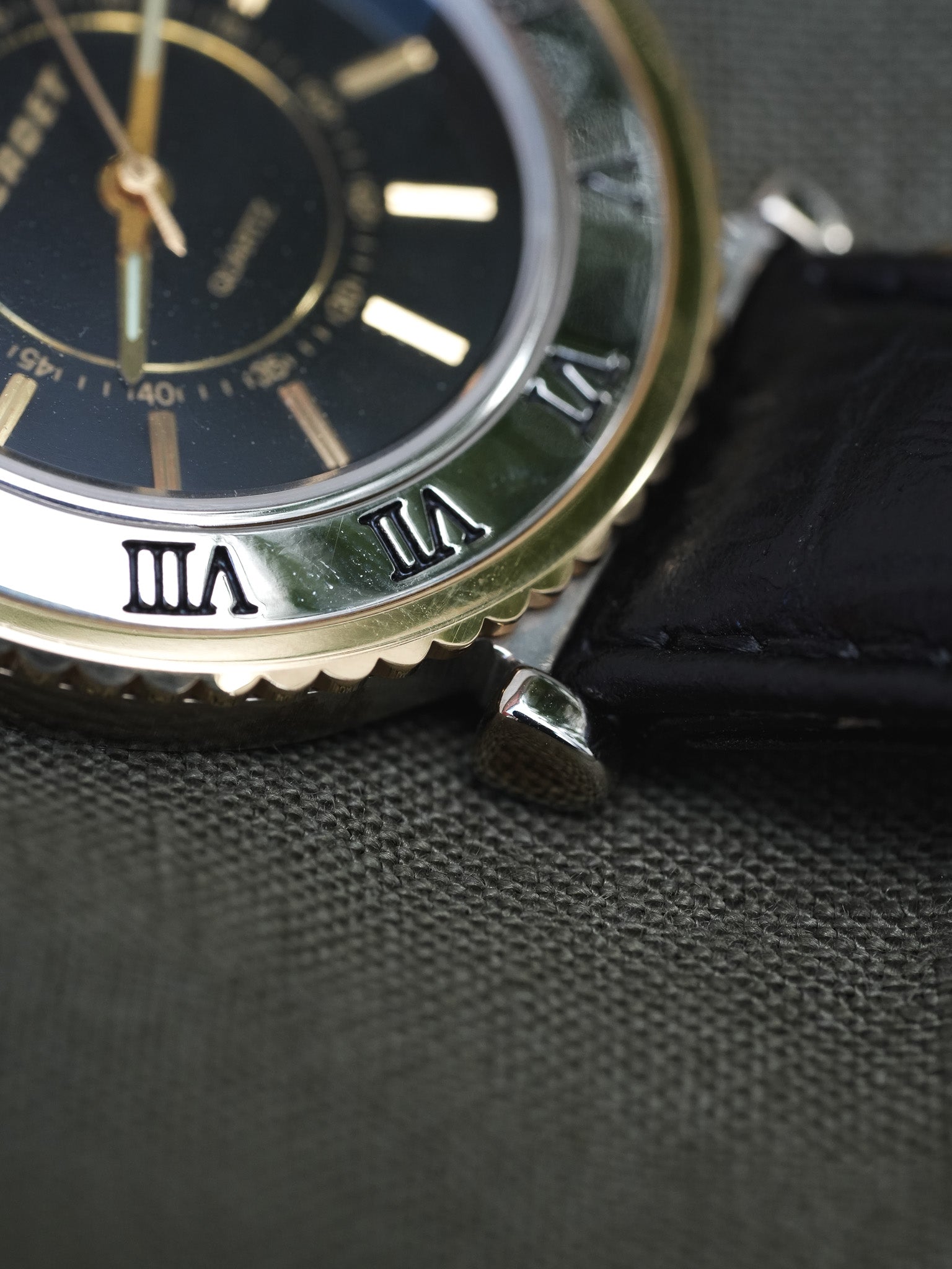 Cadet - Acier Or Cadran noir - 1990s - Atelier Victor Paris - Vintage Watch Shop Dubai