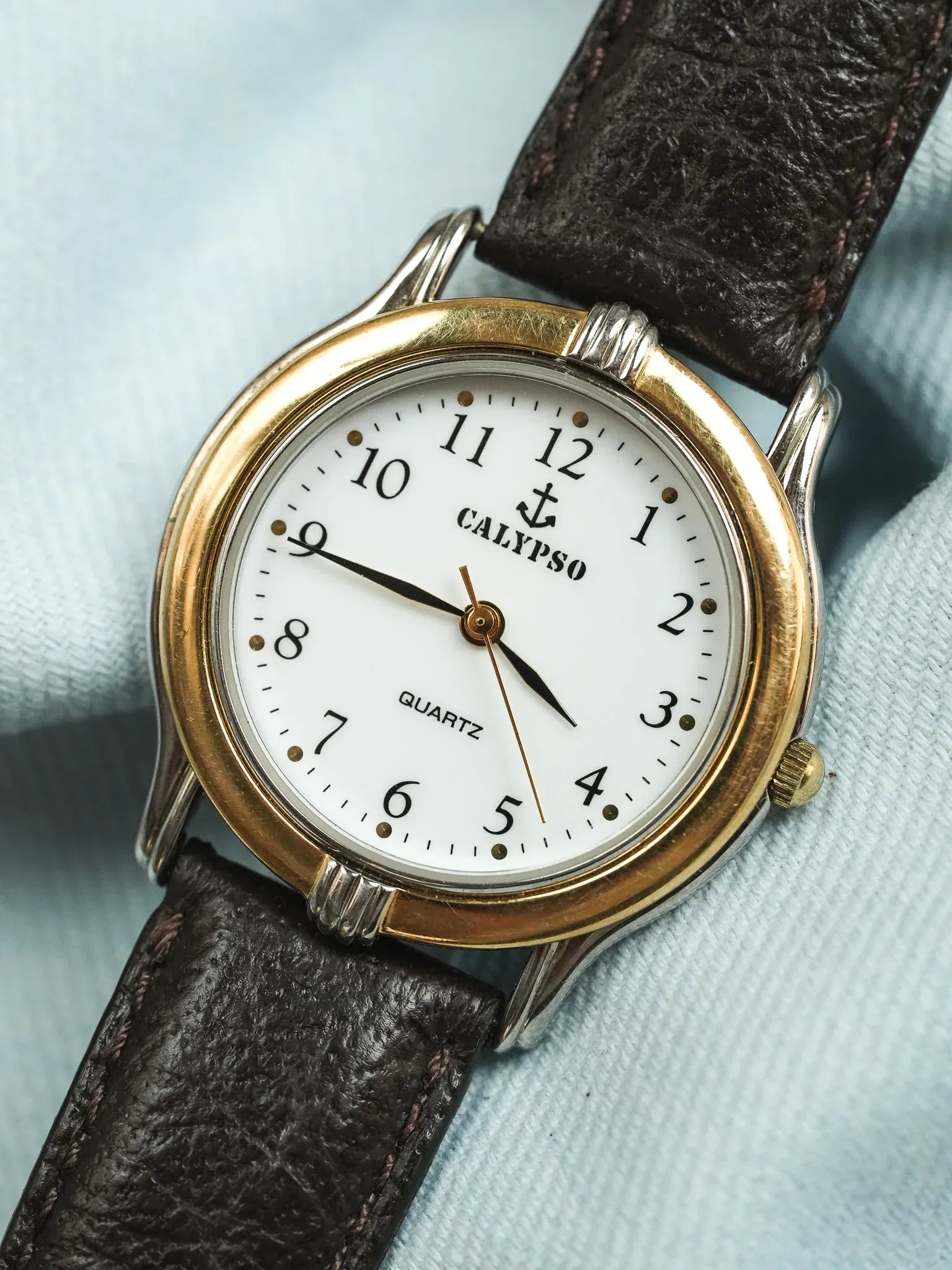 Calypso - Acier Or - 2000s - Atelier Victor