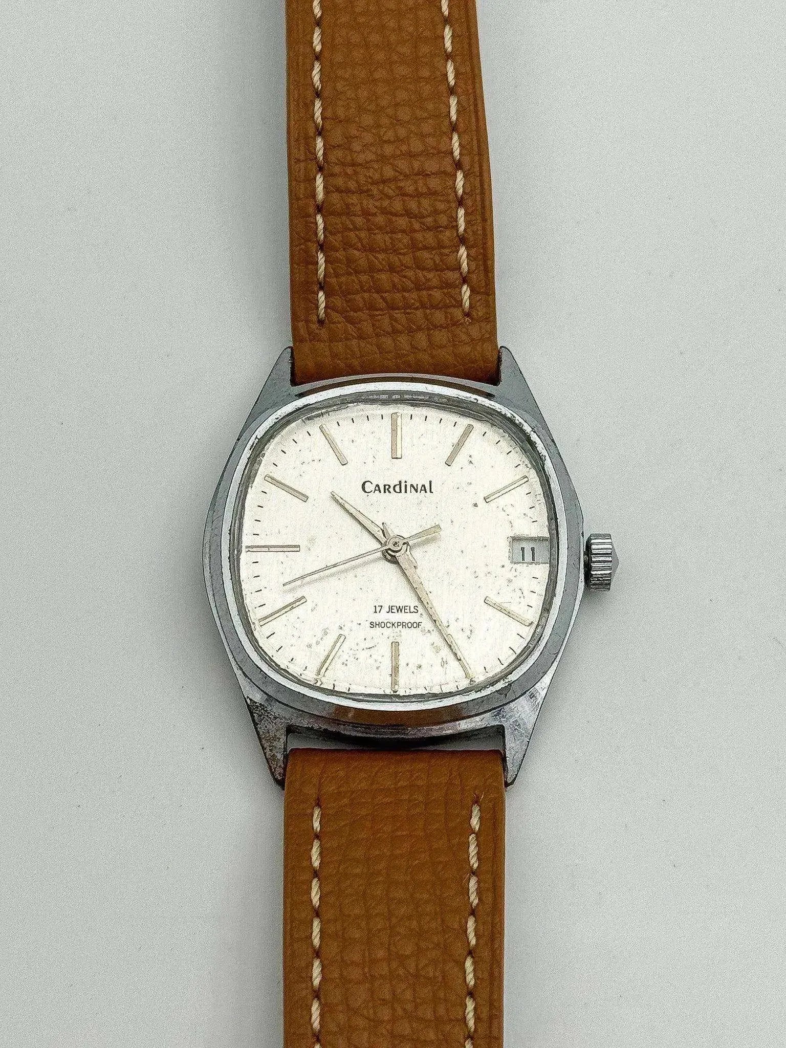 Cardinal - Patine / Date - 1970's - Atelier Victor Paris - Vintage Watch Shop Dubai