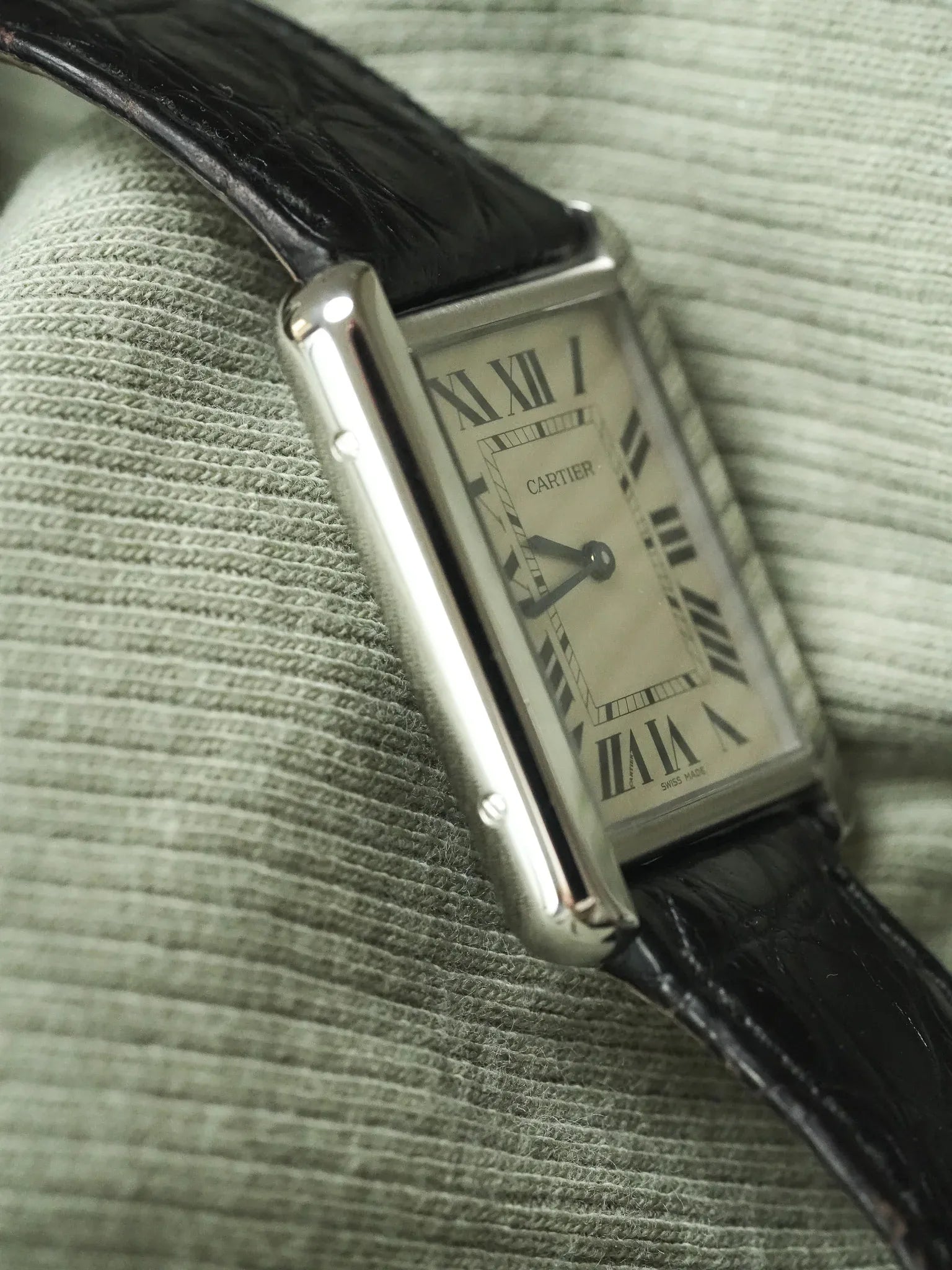 Cartier - 3169 Tank Solo Large Acier Quartz - 2010s - Atelier Victor