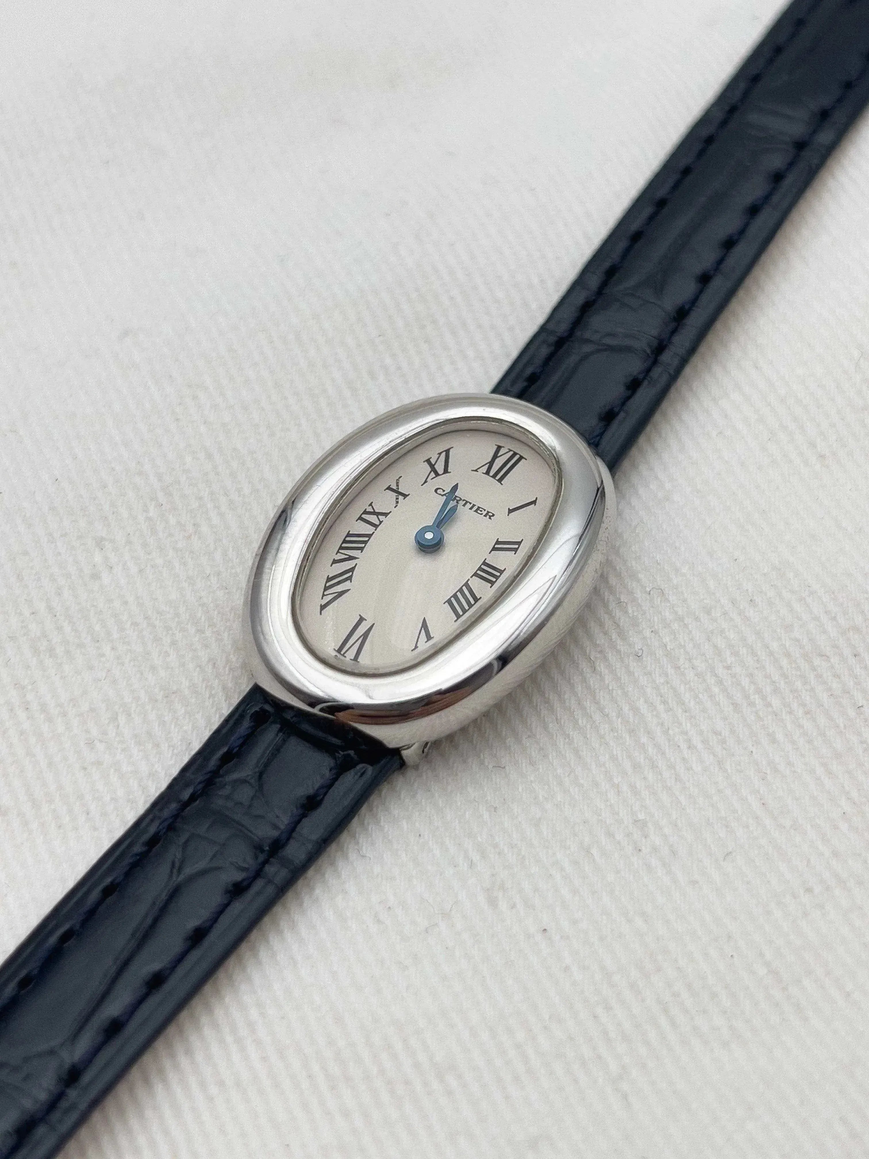 Cartier - Baignoire mini or blanc 18k quartz - 1990s - Atelier Victor