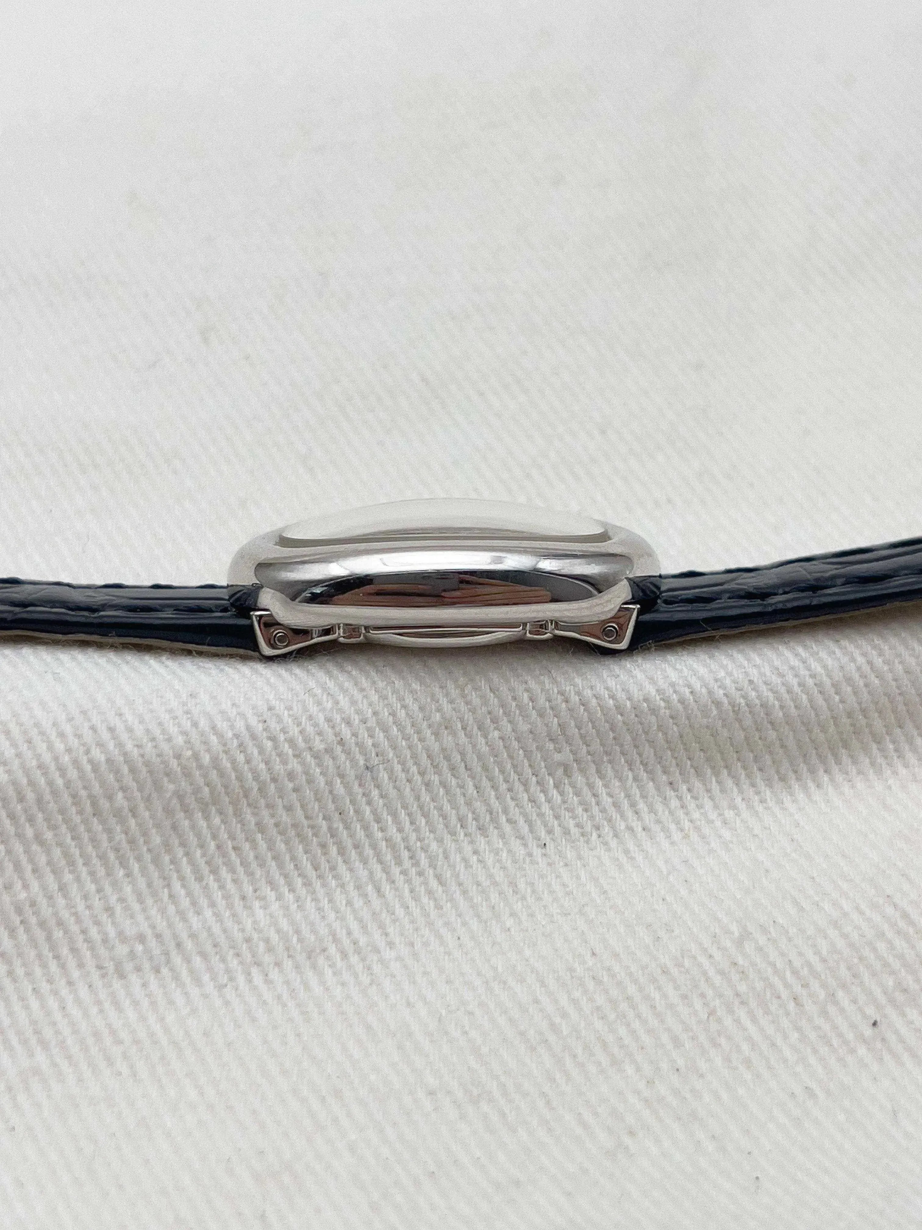 Cartier - Baignoire mini or blanc 18k quartz - 1990s - Atelier Victor