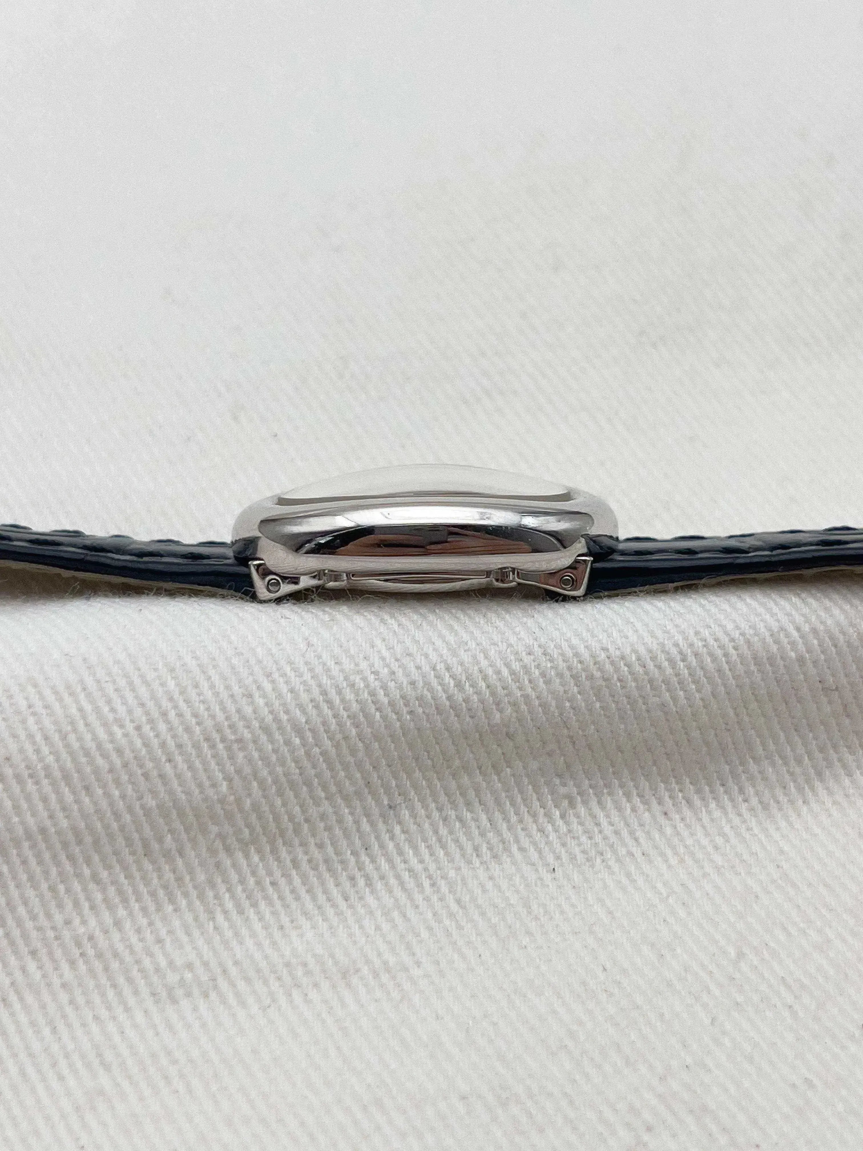 Cartier - Baignoire mini or blanc 18k quartz - 1990s - Atelier Victor