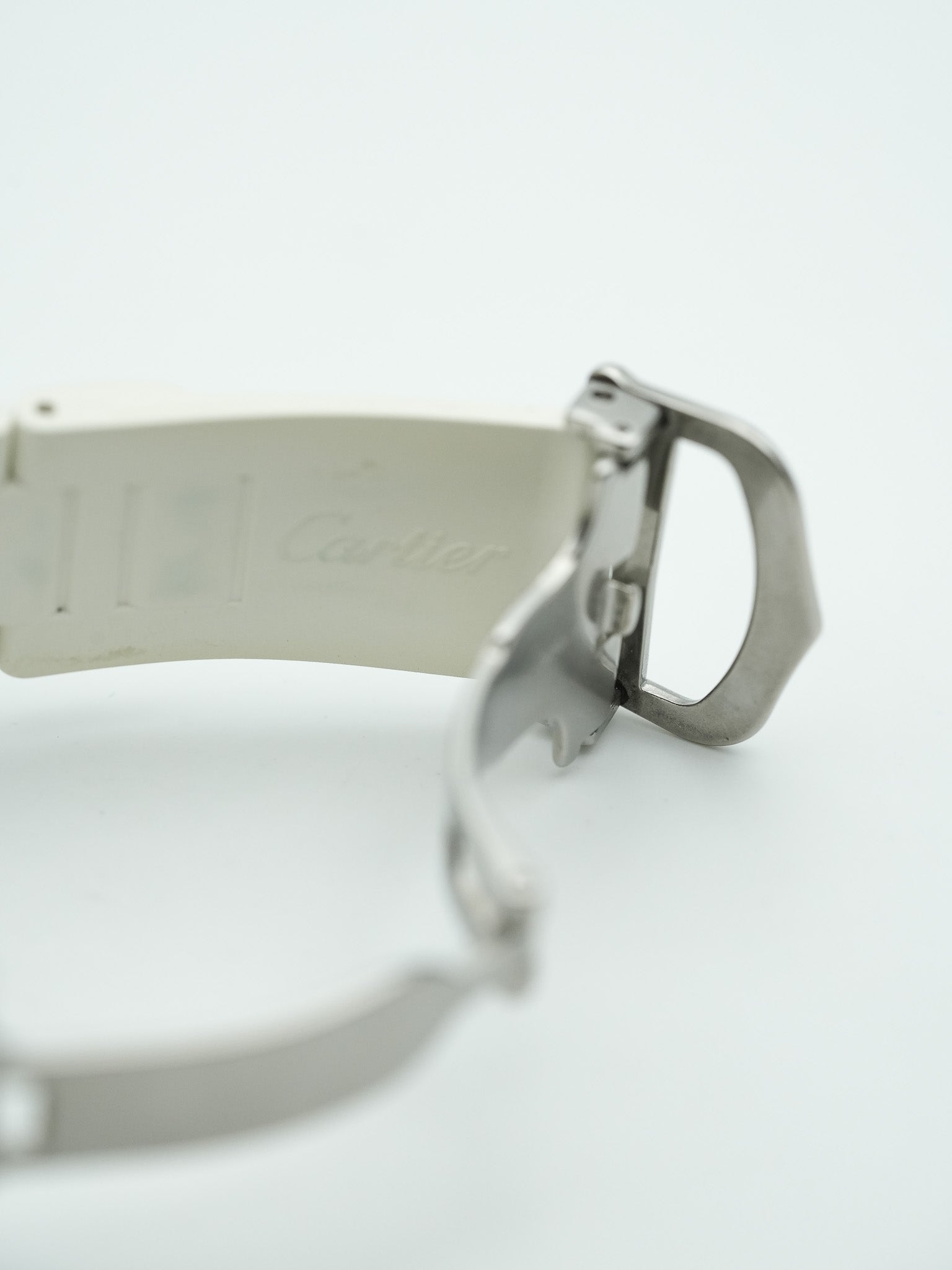 Cartier - Must Chronographe Blanc - 1990s - Atelier Victor Paris - Vintage Watch Shop Dubai
