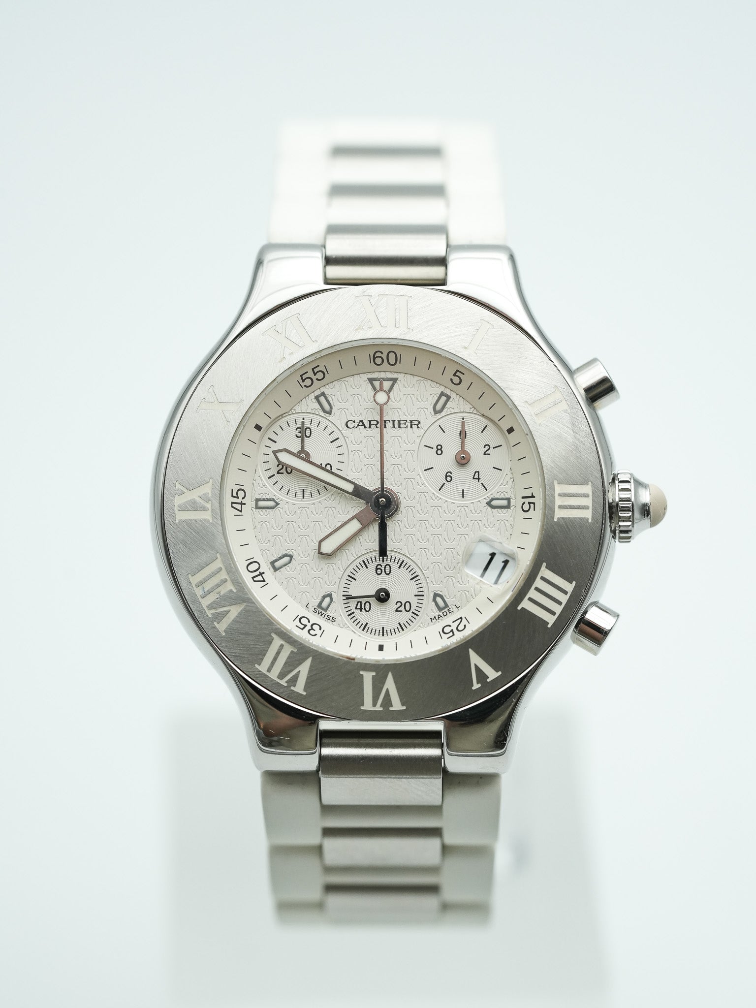 Cartier - Must Chronographe Blanc - 1990s - Atelier Victor Paris - Vintage Watch Shop Dubai