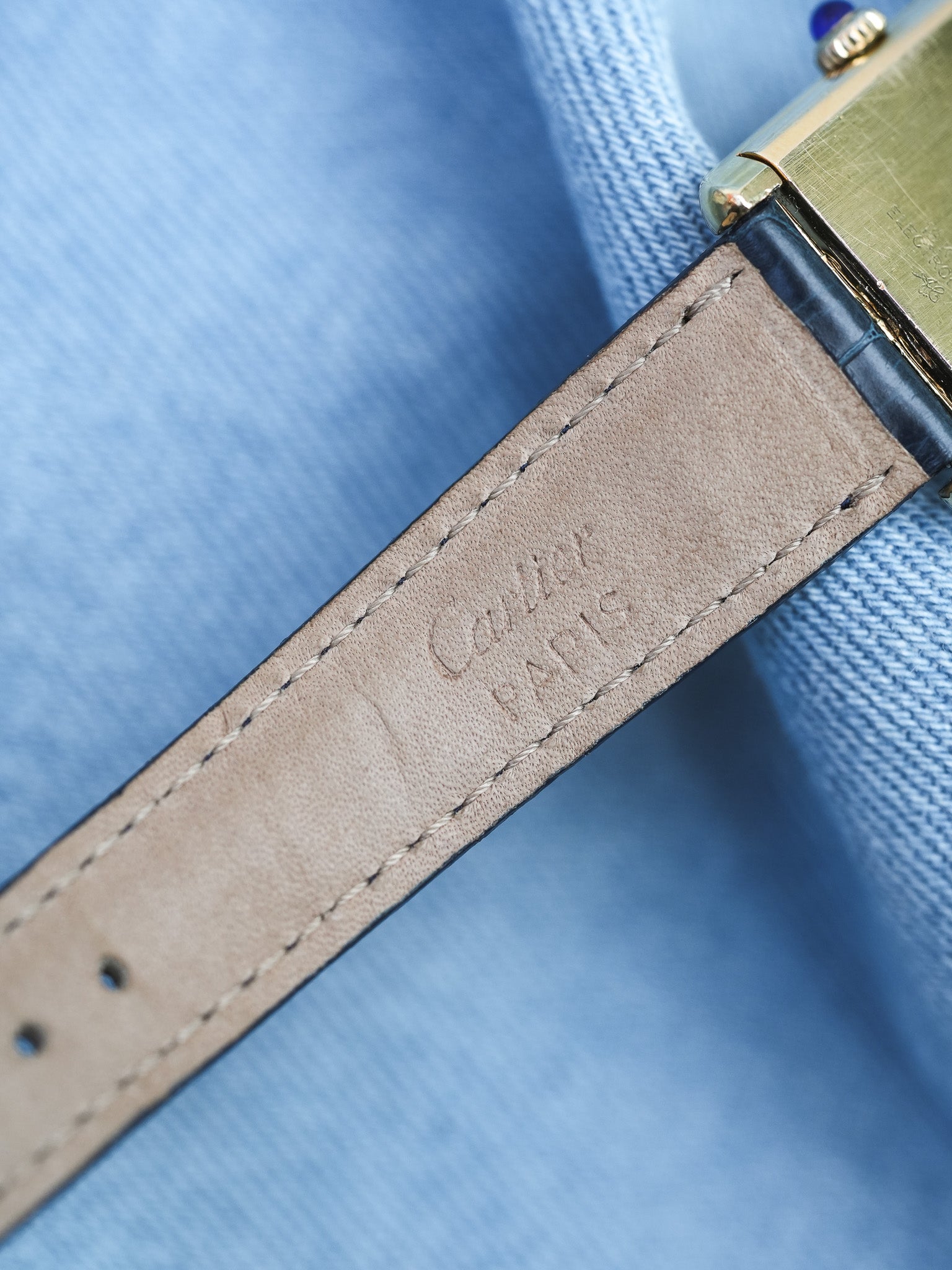 Cartier - Must de Cartier Tank 23x30 Première Génération Electroplaqué 18K - 1970s - Atelier Victor - Vintage  Shop