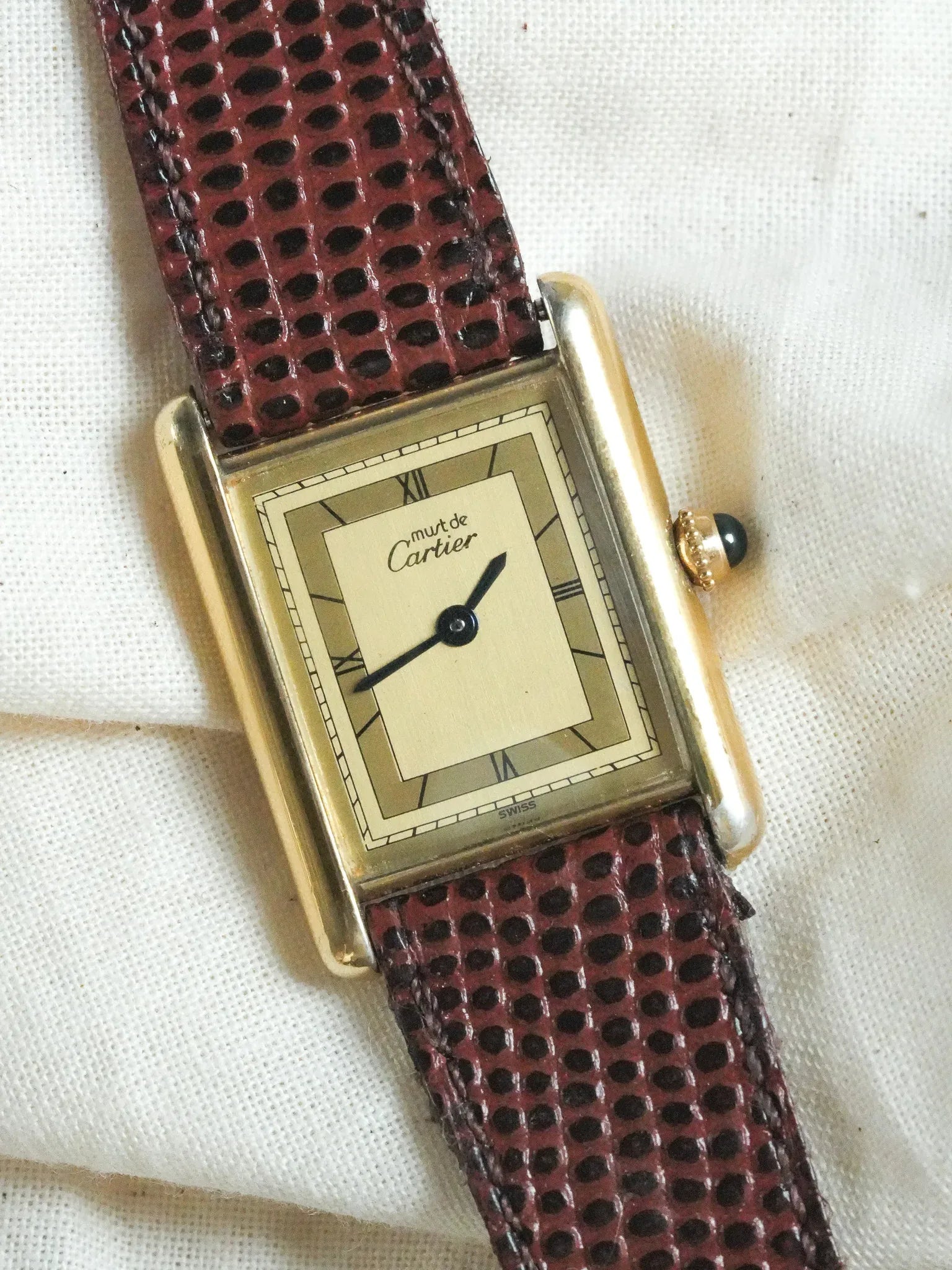 Cartier - Must de Cartier Tank Ref 590005 23x30 Vermeil Quartz Cadran Or Romain - 1980s - Atelier Victor