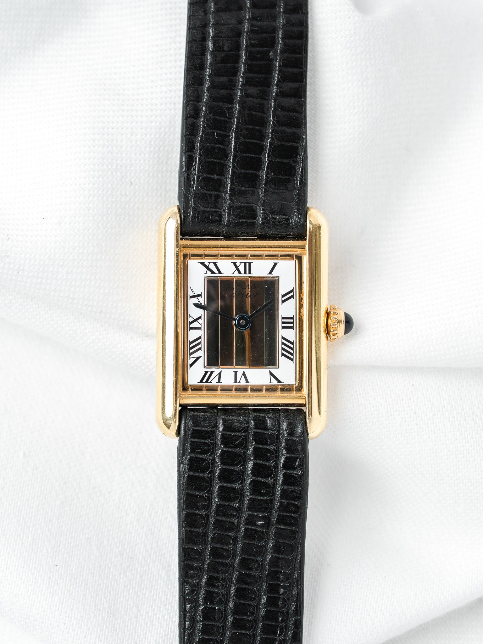 Cartier Must Tank 镀金SM — Trinity表盘（1980s） 
