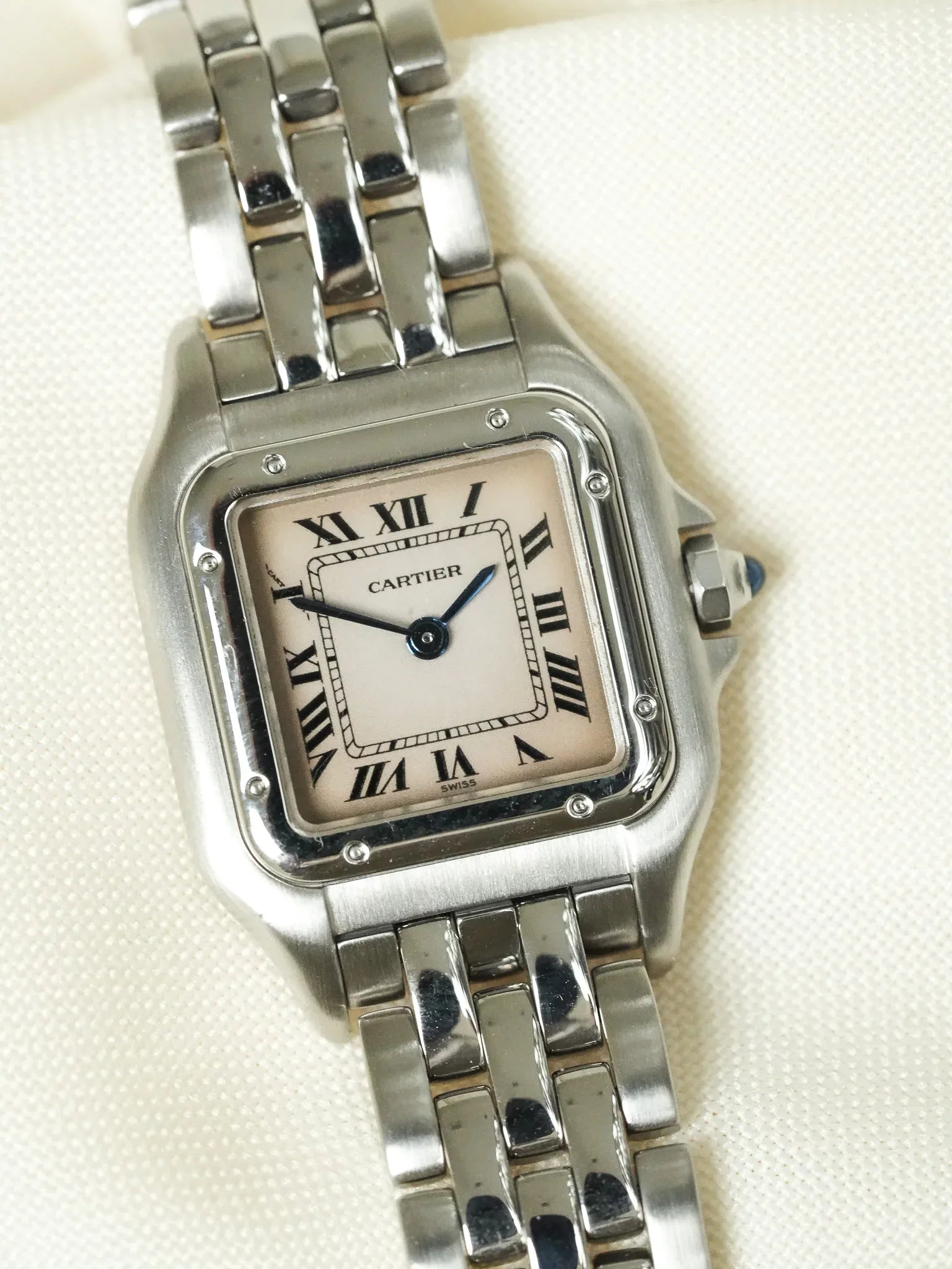 Cartier - Panthere Acier 24mm Cadran rosé réf 1320 - 1990s - Atelier Victor