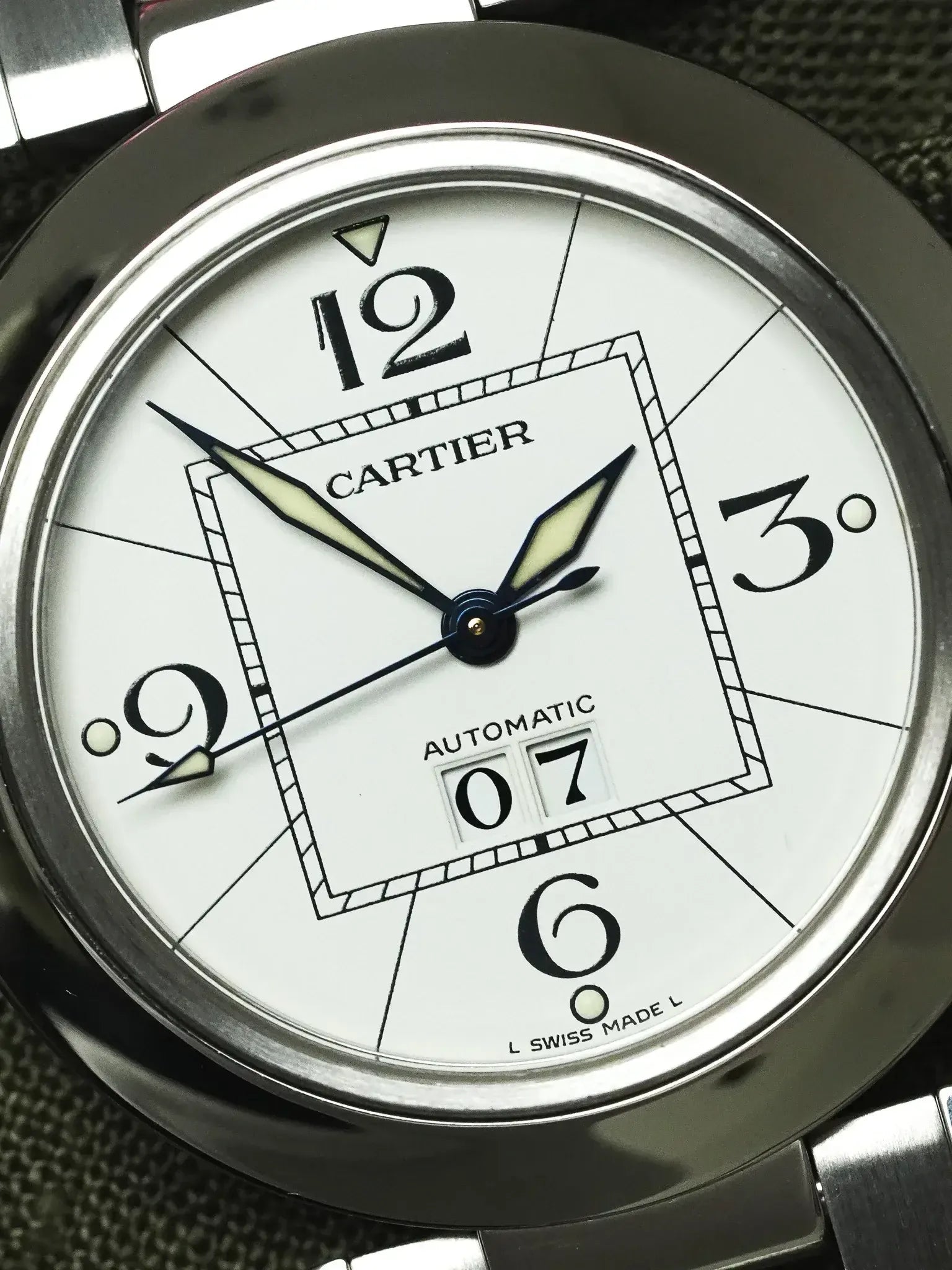Cartier - Pasha 2475 Large White Date Steel 35mm - 2000s - Atelier 