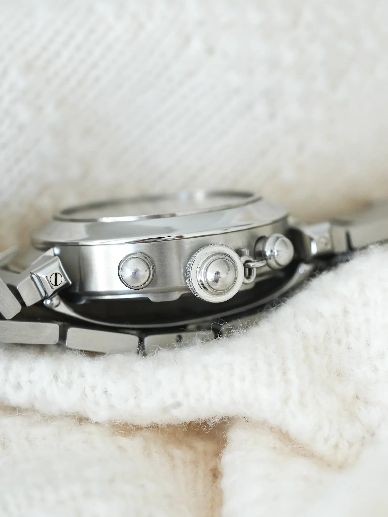 Cartier - Pasha Chronographe Blanc Quadrillé - 2000s - Atelier Victor Paris - Vintage Watch Shop Dubai