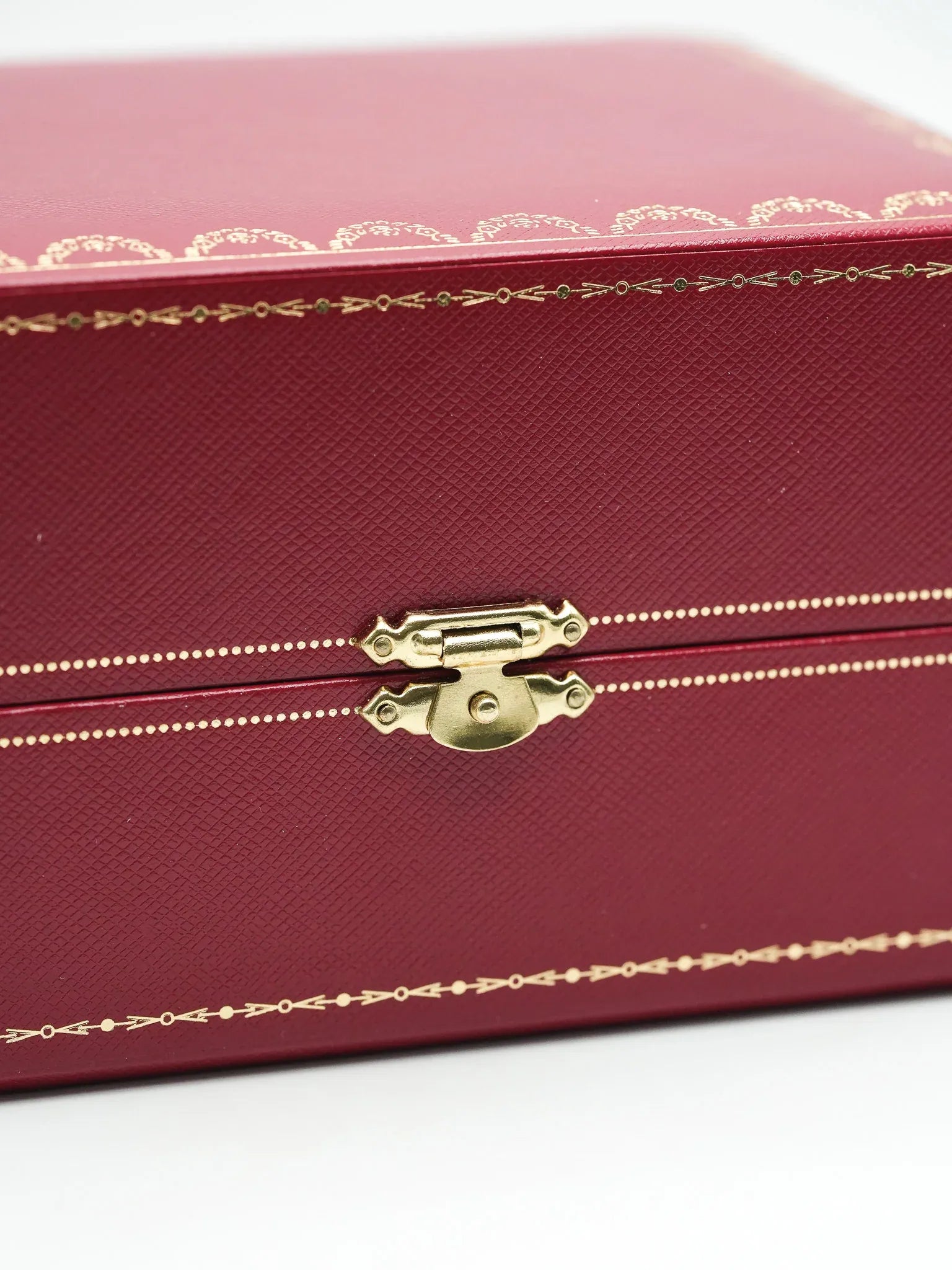 Cartier - Pasha Date 35mm Cadran blanc - 2000s - Atelier Victor - Vintage  Shop