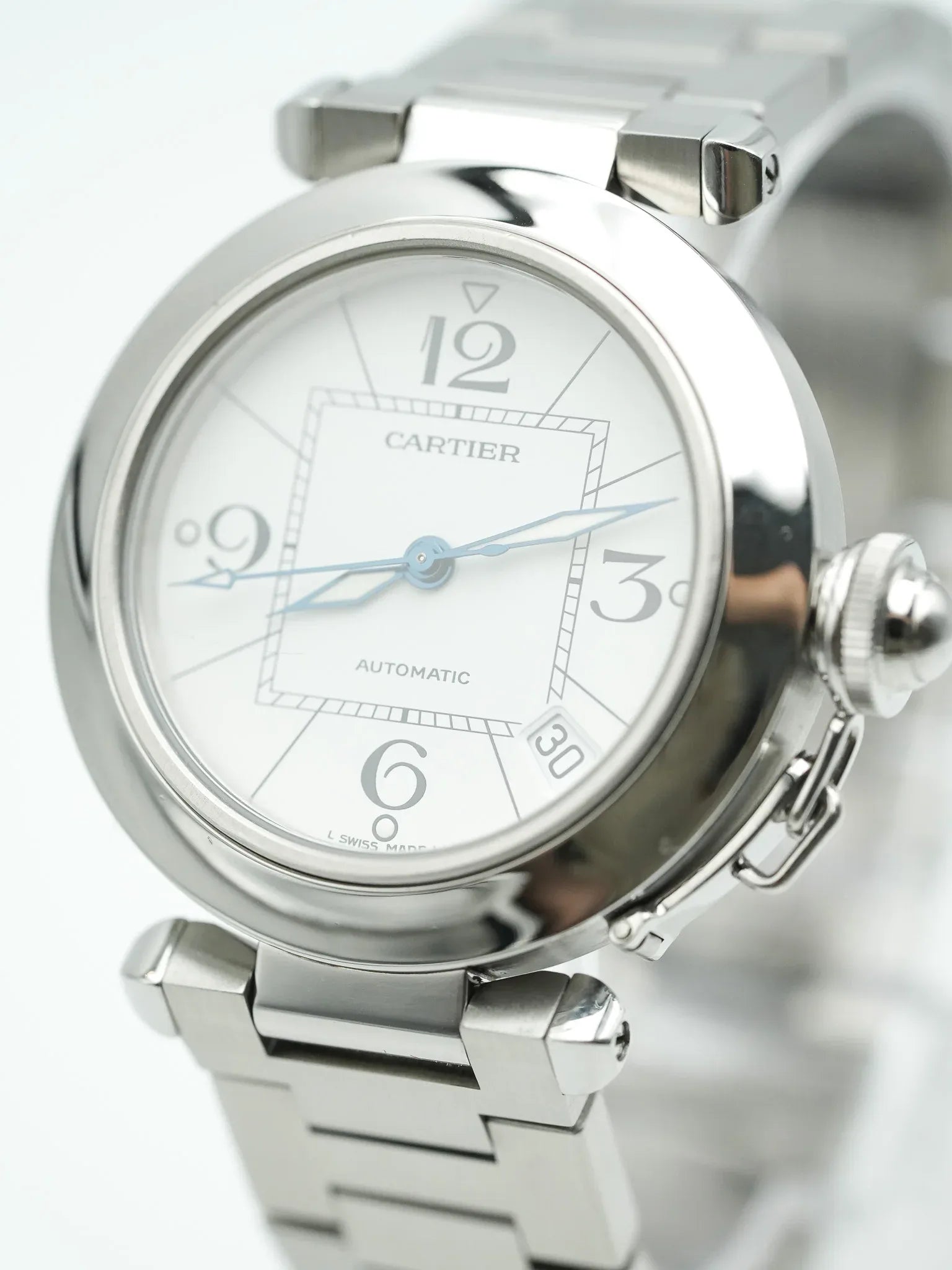 Cartier - Pasha Date 35mm Cadran blanc - 2000s - Atelier Victor - Vintage  Shop