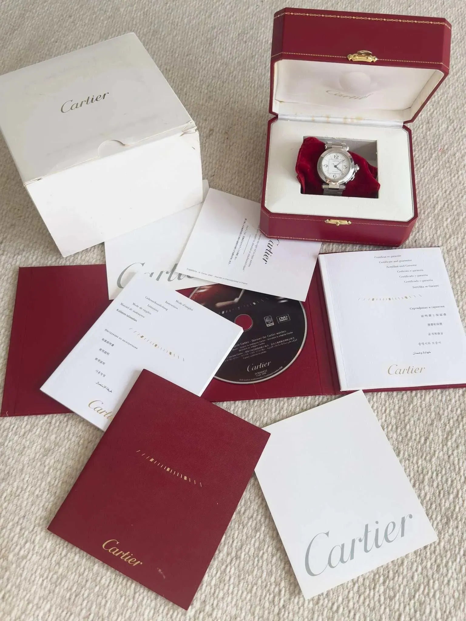 Cartier - Pasha Date cadran blanc - full set - 2009 - Atelier Victor Paris - Vintage Watch Shop Dubai