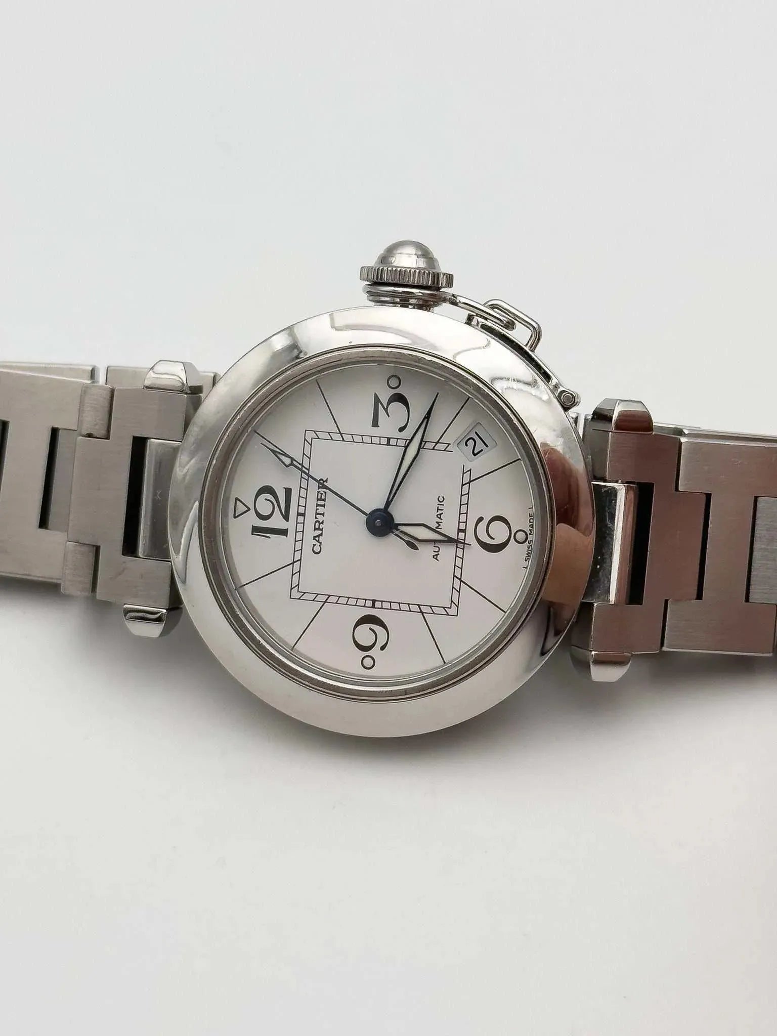 Cartier - Pasha Date cadran blanc - full set - 2009 - Atelier Victor Paris - Vintage Watch Shop Dubai
