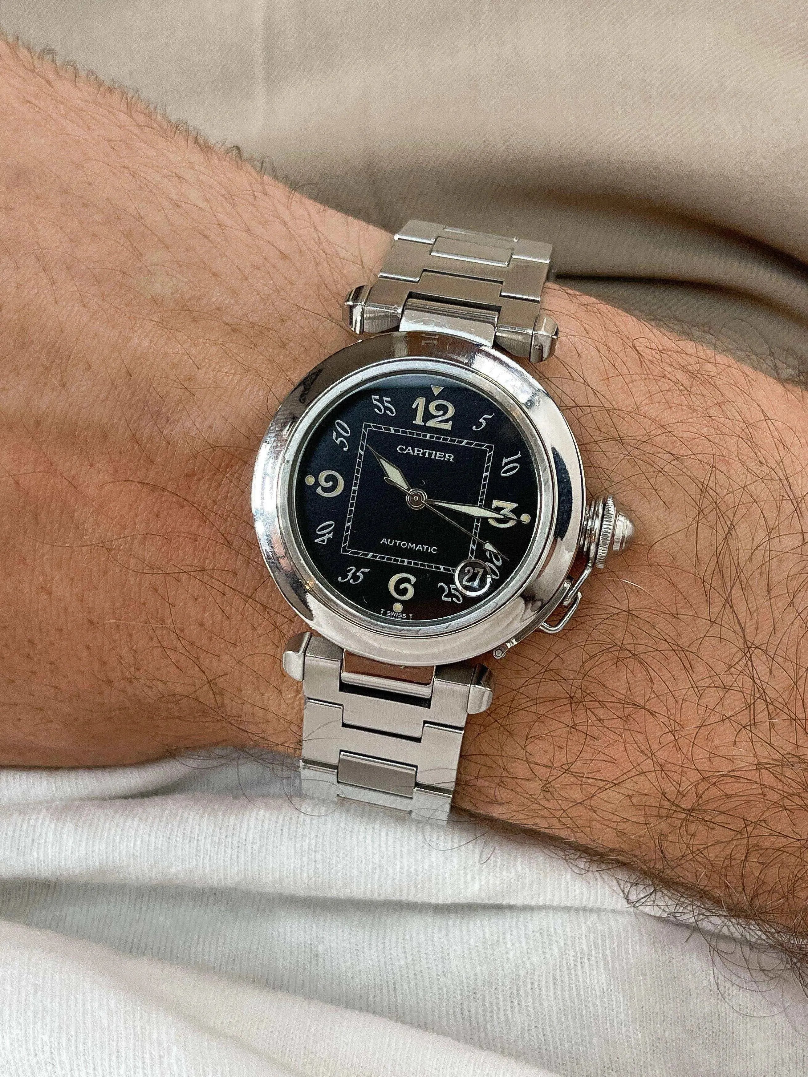 Cartier - Pasha Date cadran noir - 2000s - Atelier Victor Paris - Vintage Watch Shop Dubai