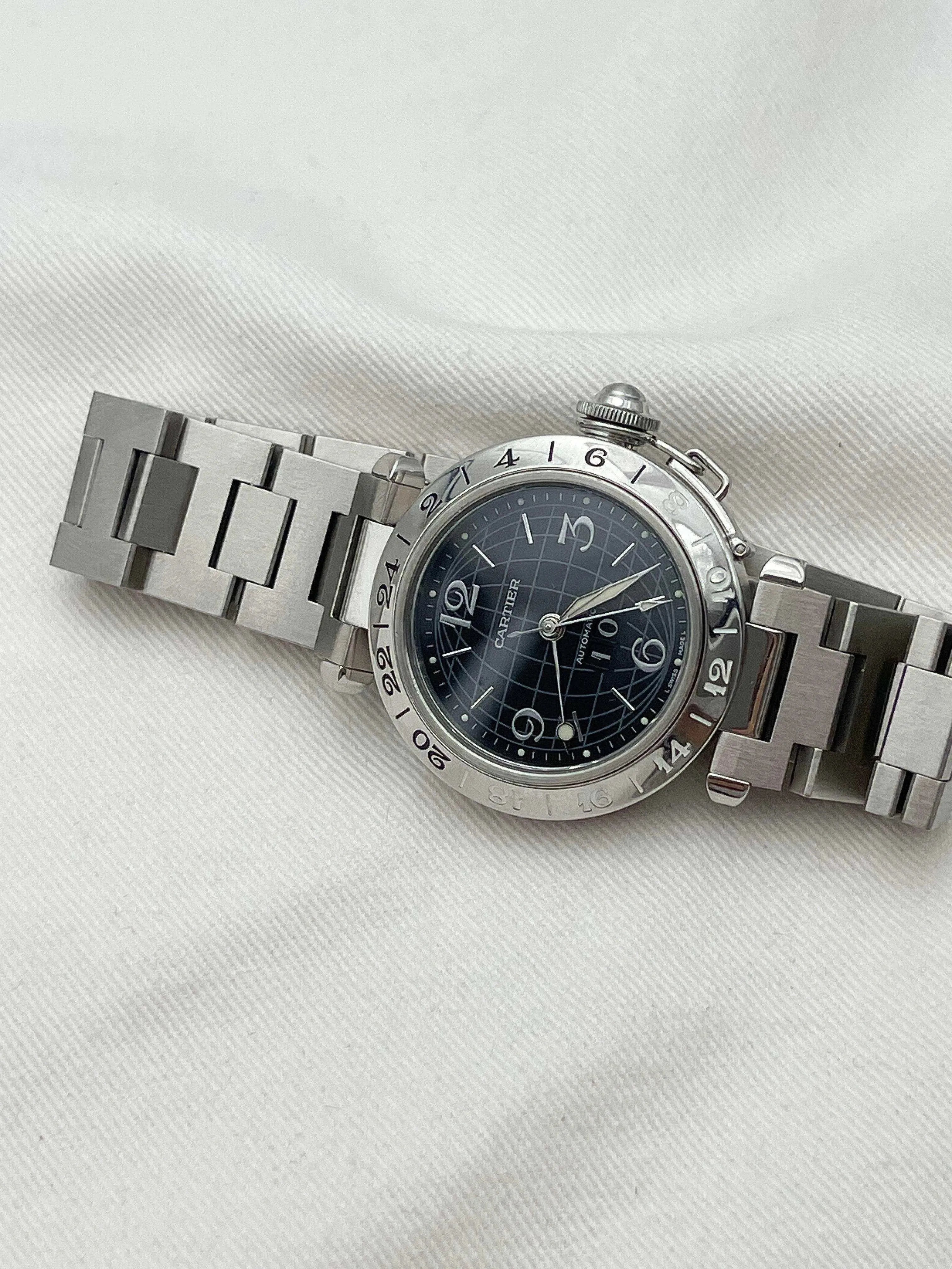 Cartier - Pasha GMT Noir 35mm - full set - 2004 - Atelier Victor Paris - Vintage Watch Shop Dubai