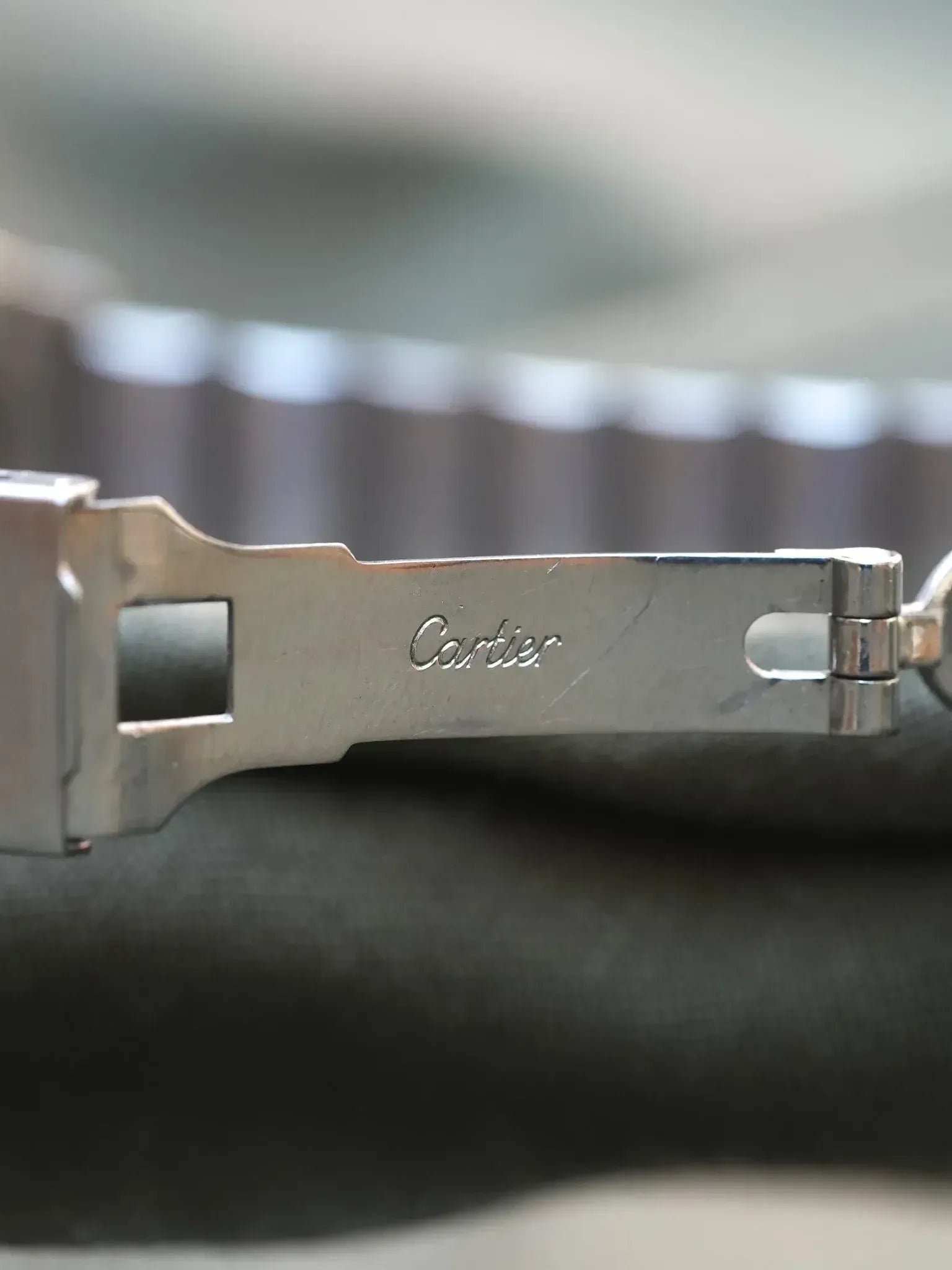 Cartier - La fameuse Santos 2961 or et acier - 1980s - Atelier Victor